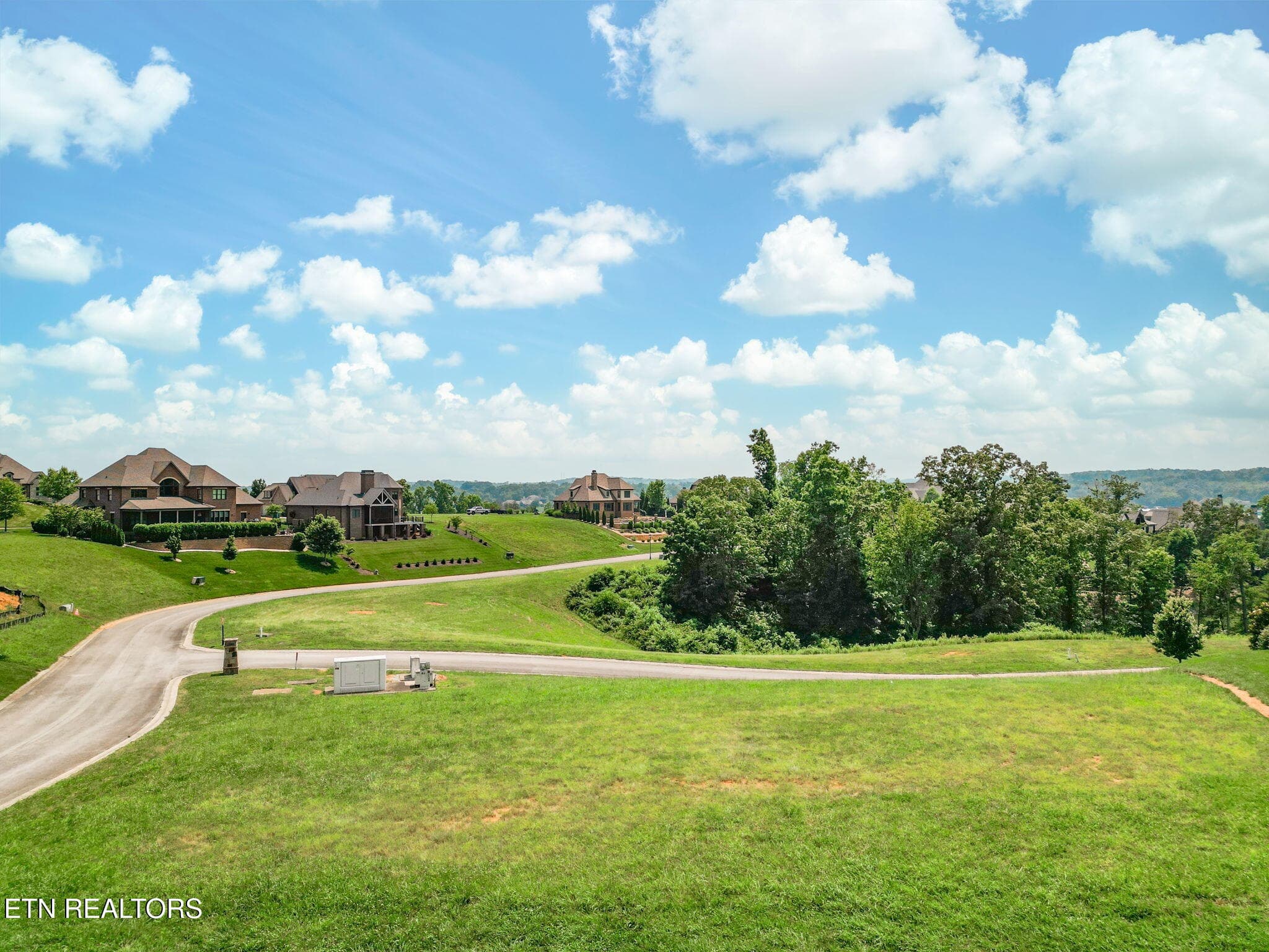 2-web-or-mls-001--FULL (9) - 210 Beacon Court, Lenoir City, TN 37772, Lenoir City