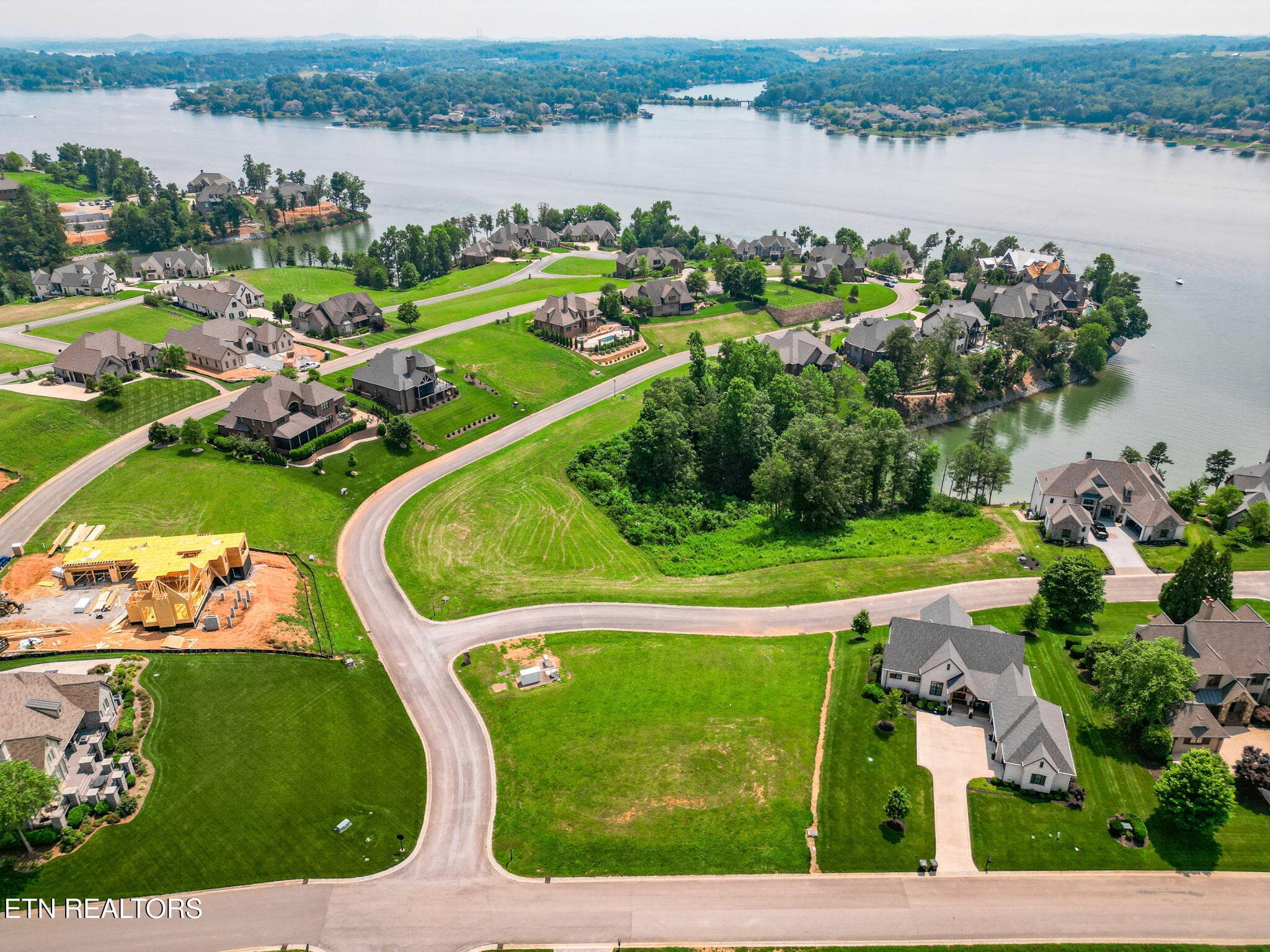 3-web-or-mls-003--FULL (9) - 210 Beacon Court, Lenoir City, TN 37772, Lenoir City
