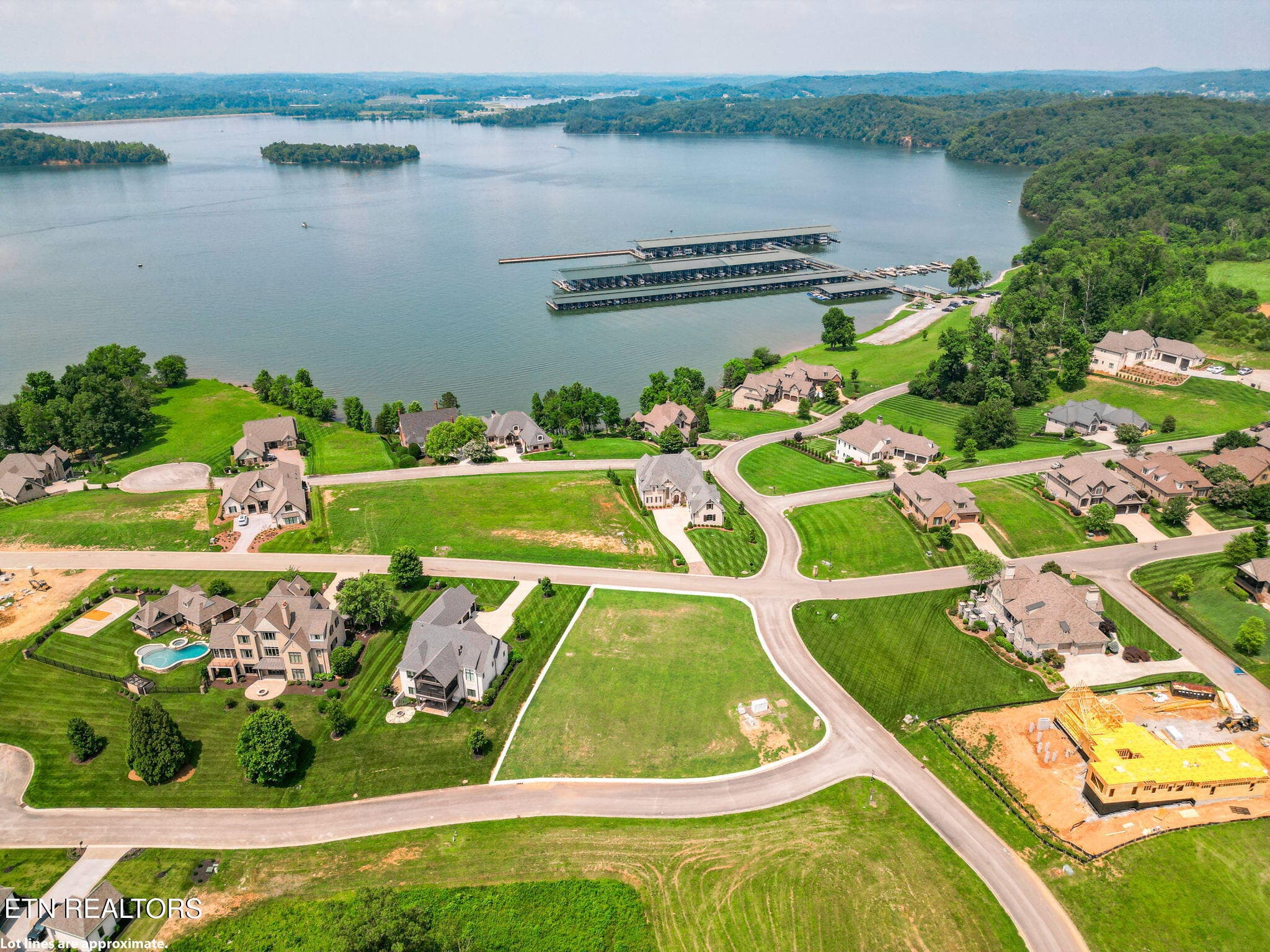 12-web-or-mls-008--FULL (9) - 210 Beacon Court, Lenoir City, TN 37772, Lenoir City