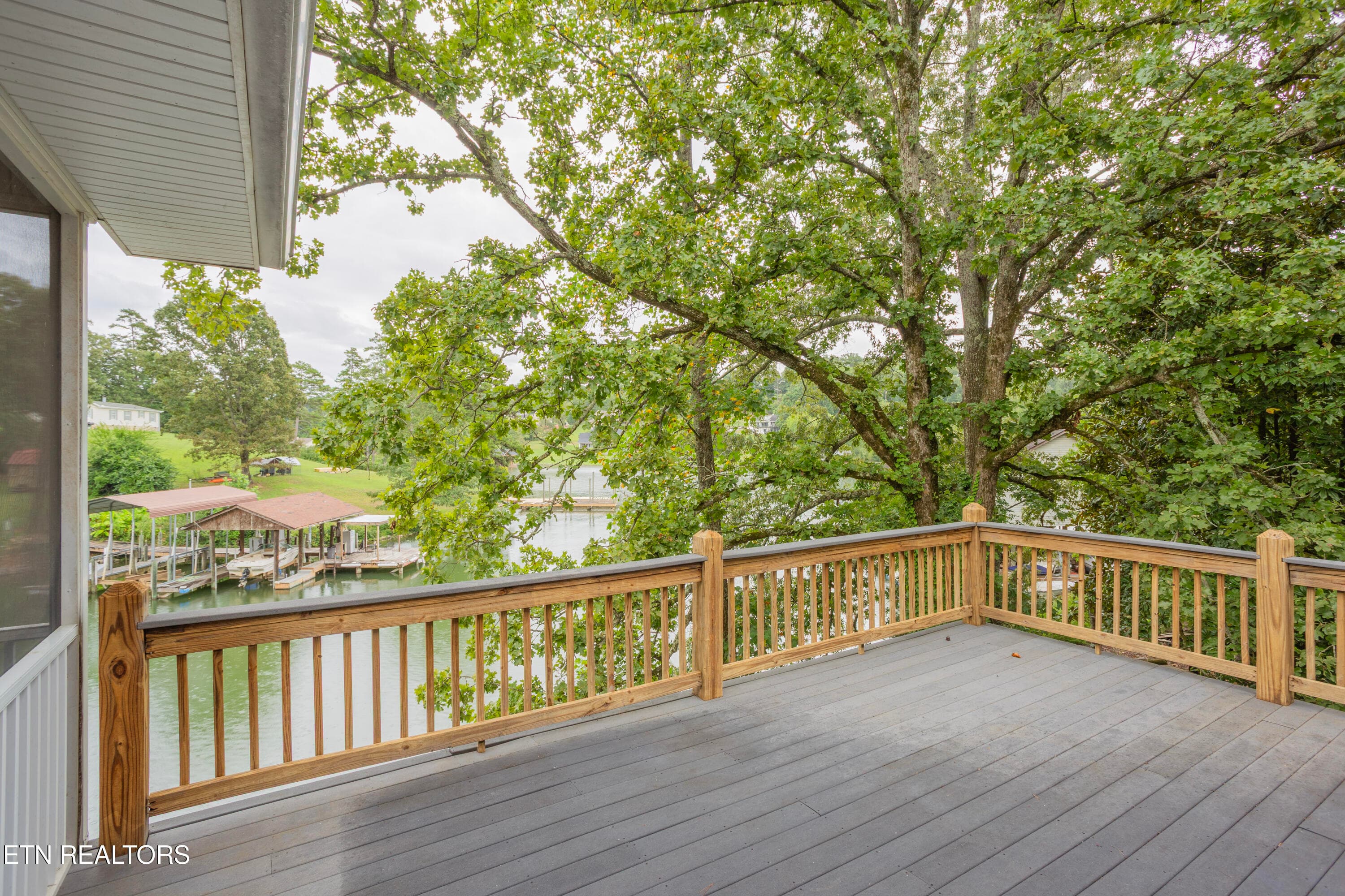 Exterior_Deck_02 - 4193 Parris Drive, Lenoir City, TN 37772, Lenoir City