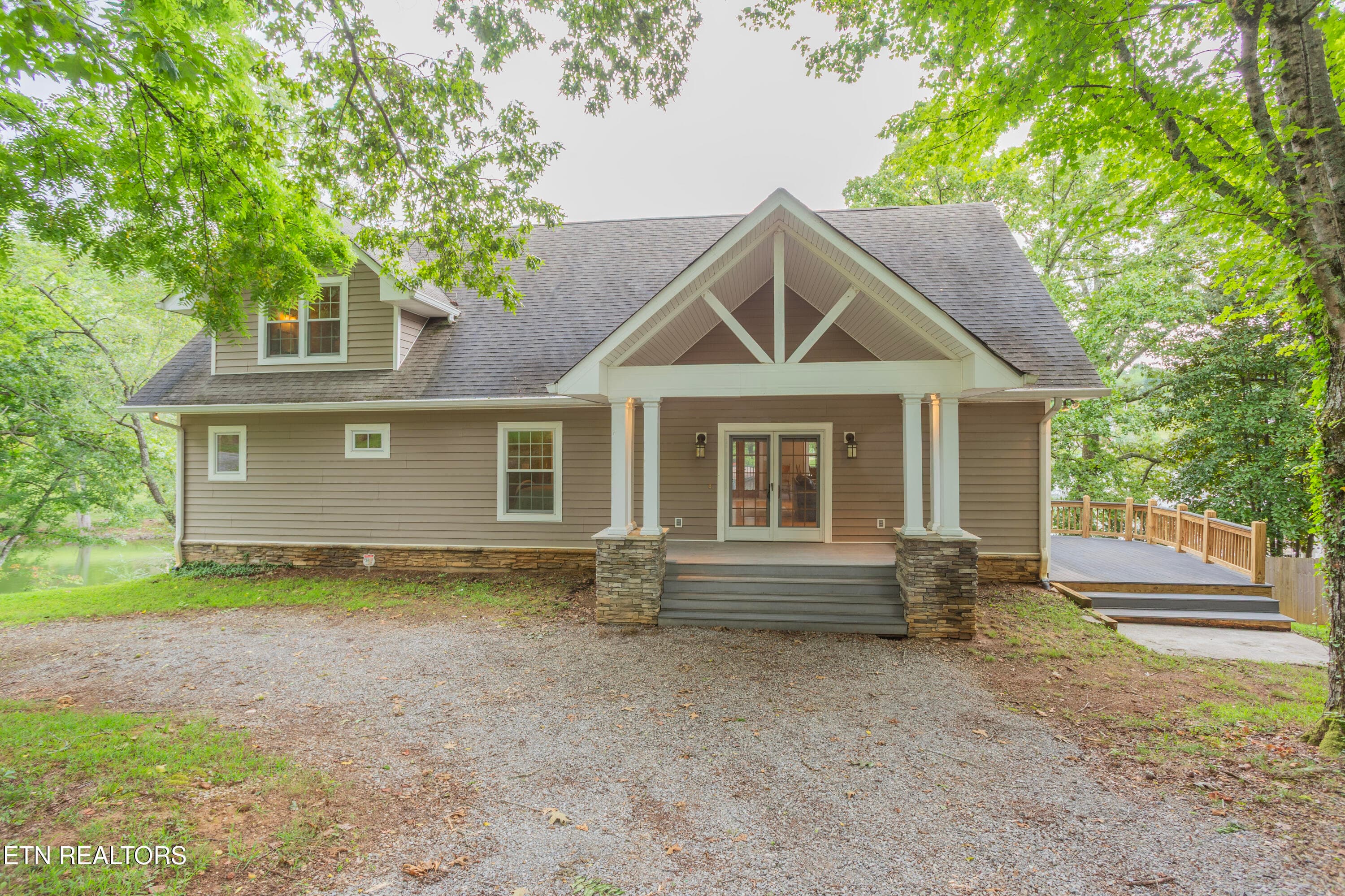 Exterior_Front_01 - 4193 Parris Drive, Lenoir City, TN 37772, Lenoir City