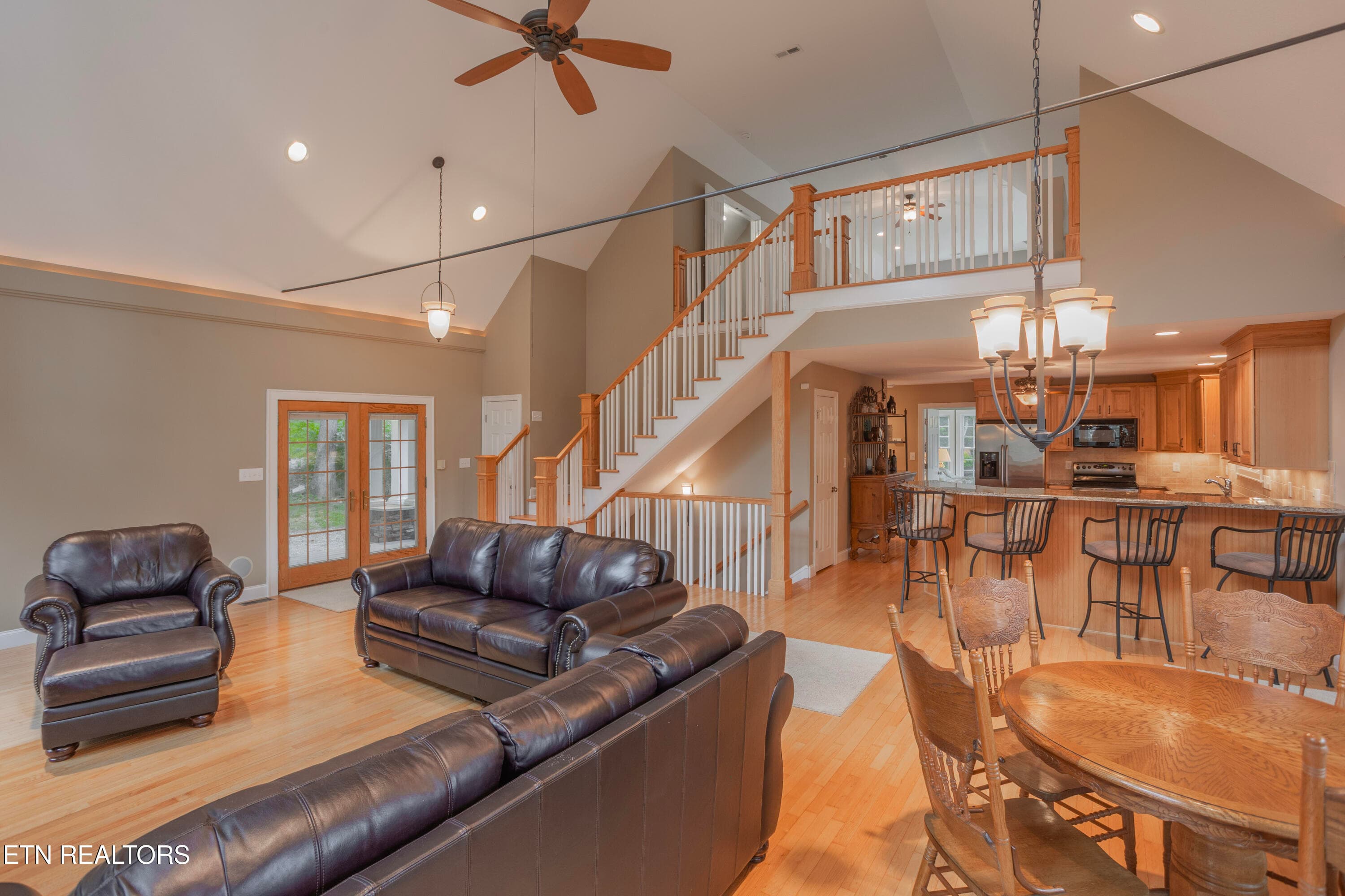 Interior_Living-Room_04 - 4193 Parris Drive, Lenoir City, TN 37772, Lenoir City