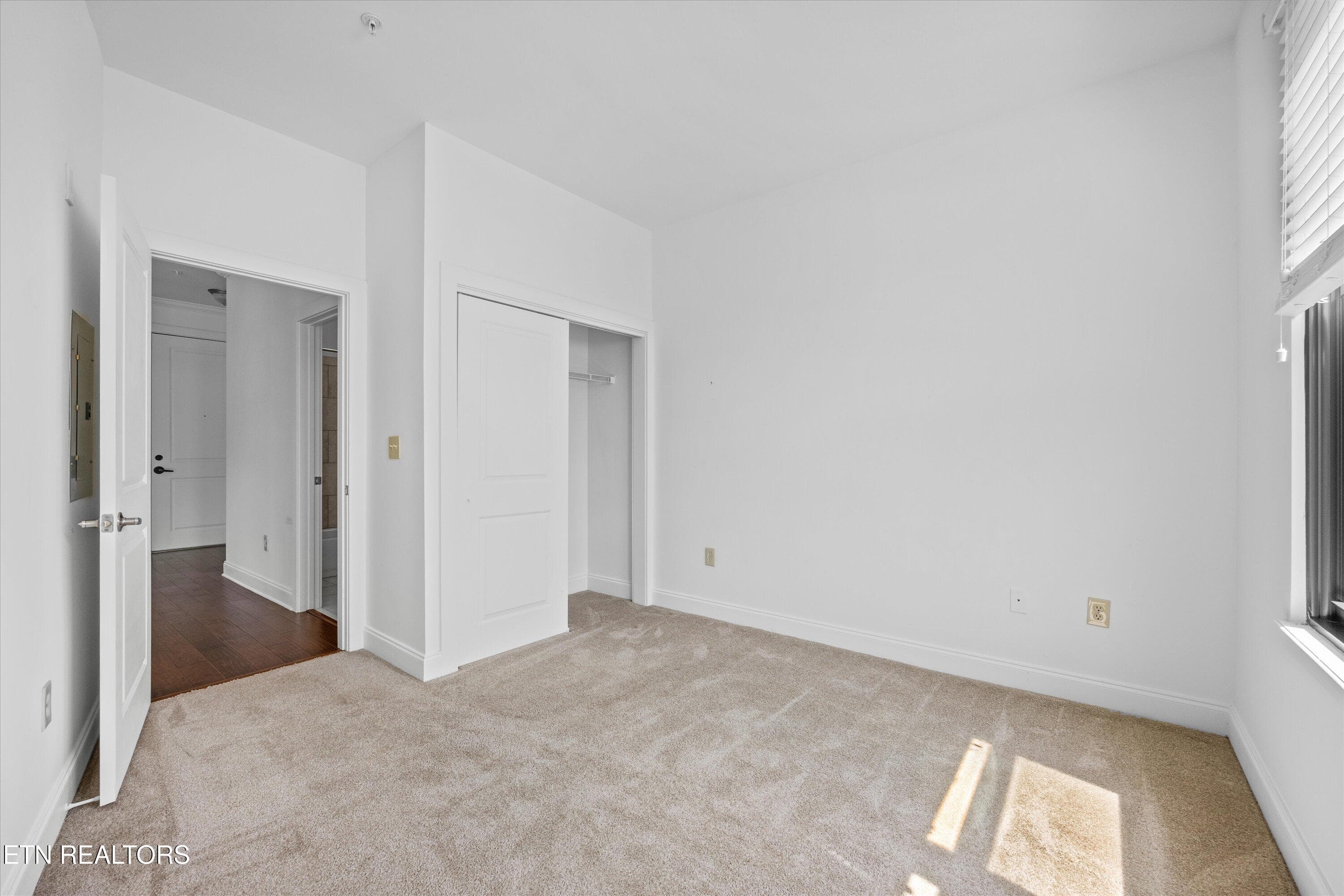 21-445 W Blount Ave 22 - 445 W Blount Ave 428, Knoxville, TN 37920, Knoxville