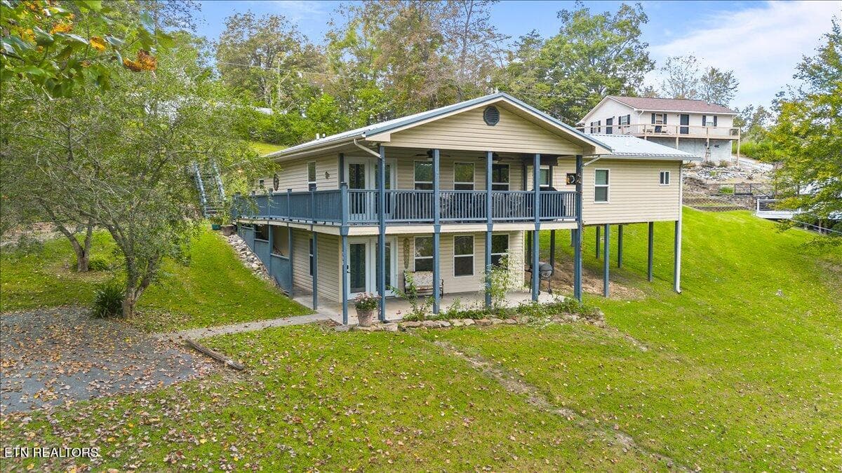 398 Perry Smith Lane, Caryville, TN 37714