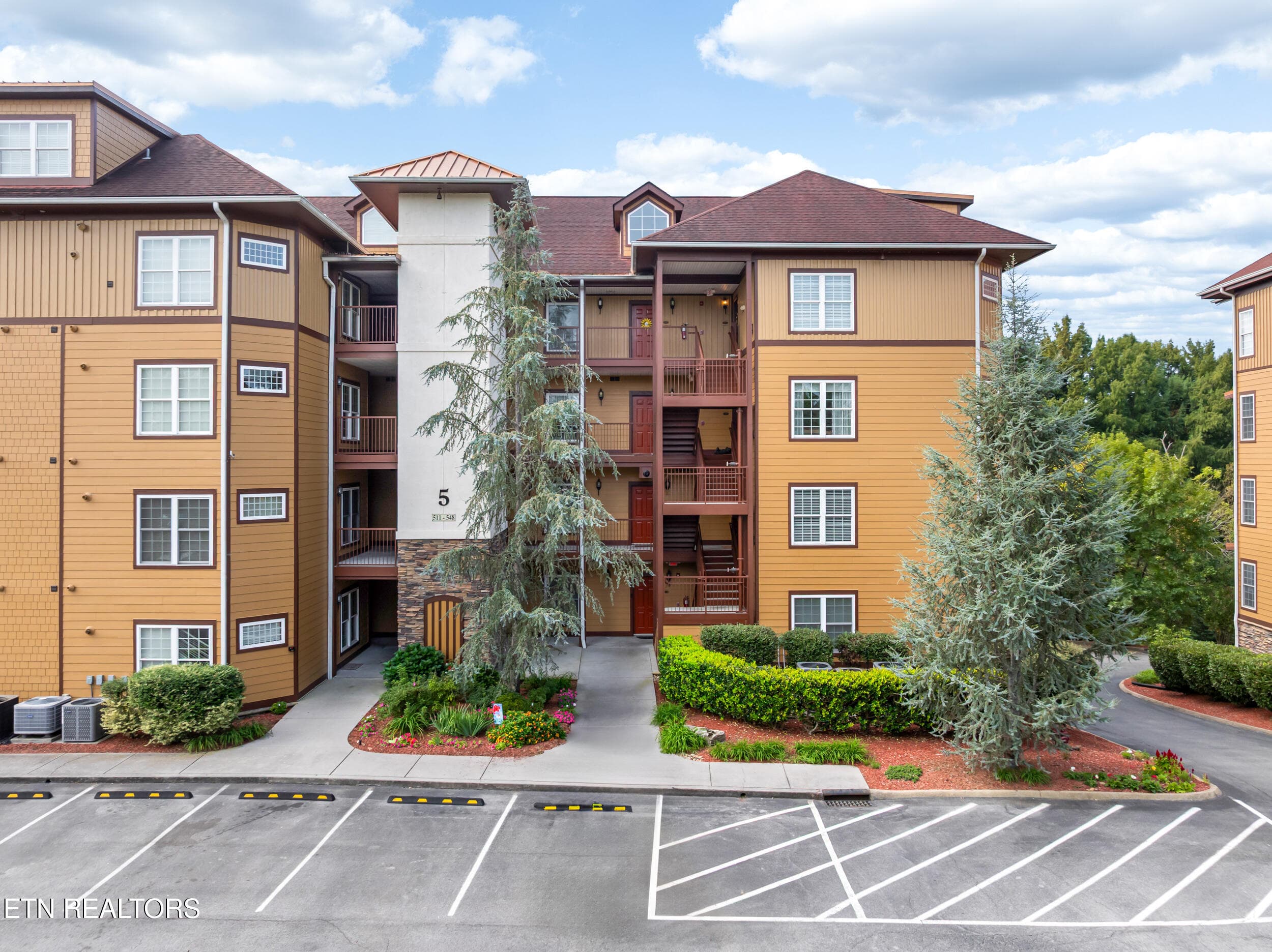 527 River Place Way 516, Sevierville, TN 37862