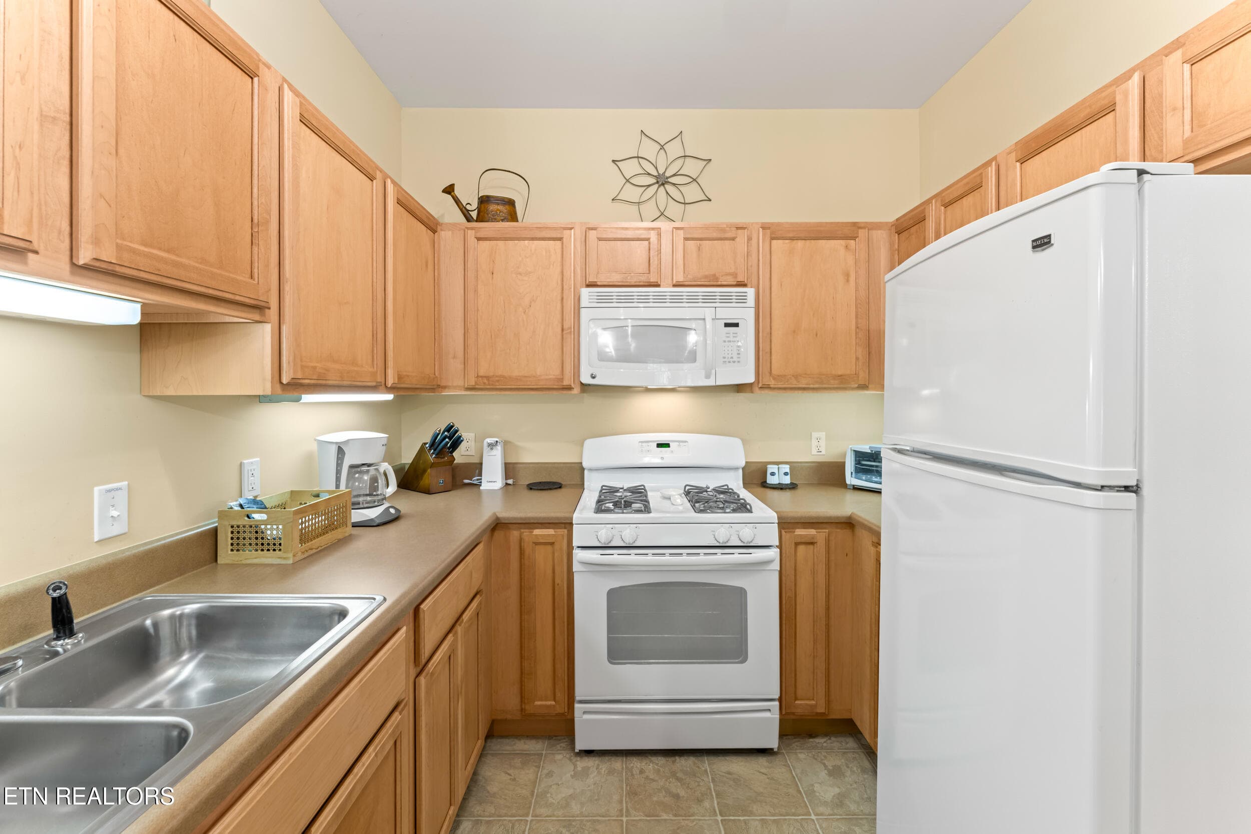 527 river place u516-13 - 527 River Place Way 516, Sevierville, TN 37862