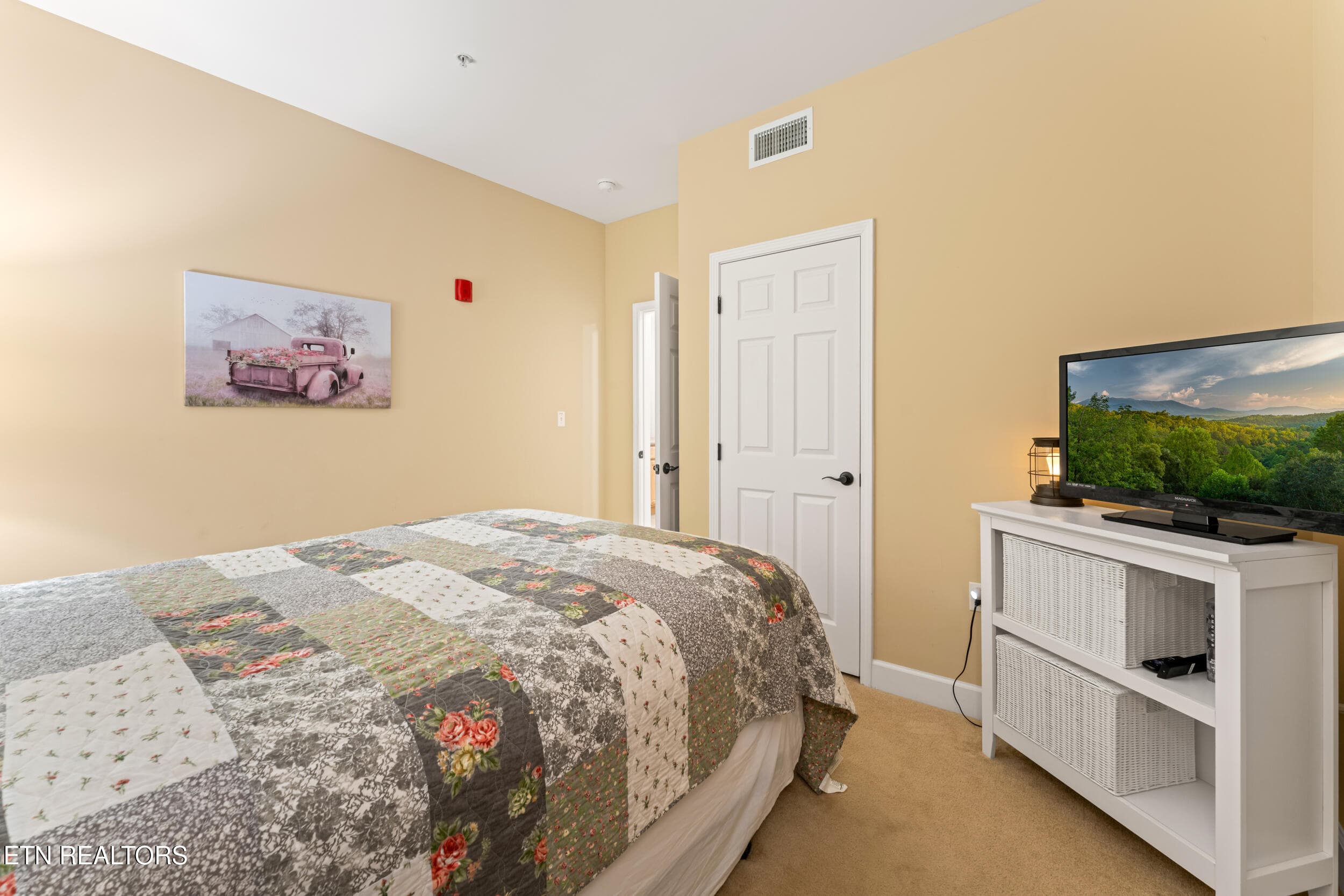 527 river place u516-22 - 527 River Place Way 516, Sevierville, TN 37862