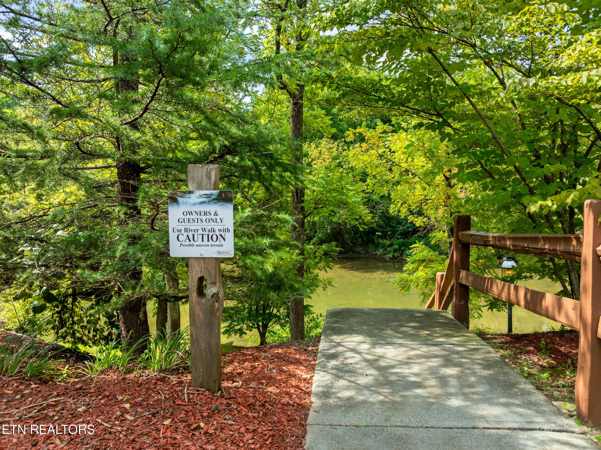527 river place u516-45 - 527 River Place Way 516, Sevierville, TN 37862