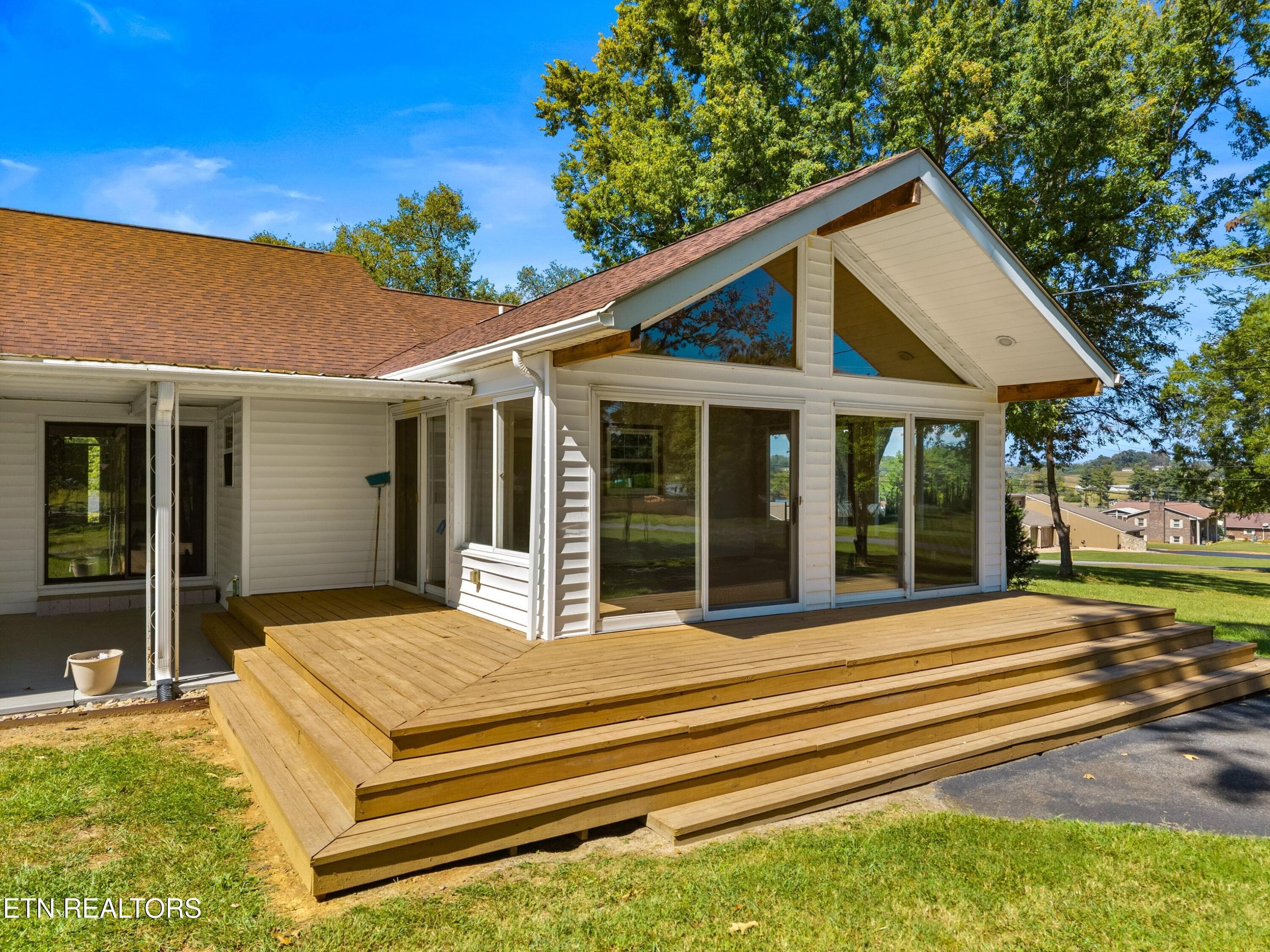 45-004-1328MainStreet-WhitePine-TN-37890 - 1328 W Main St, White Pine, TN 37890, White Pine