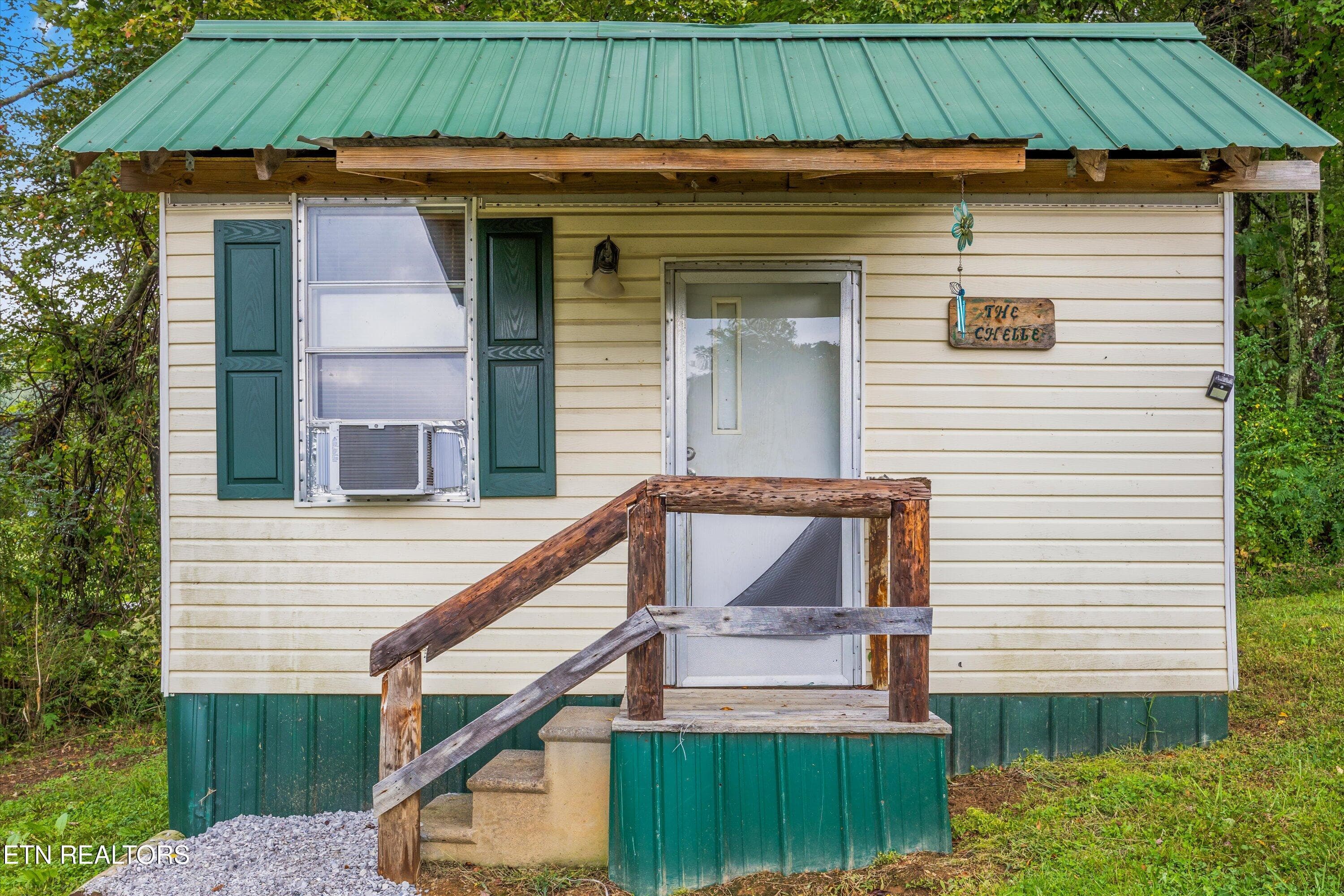 16-5704 Scott Hwy 22 - 5704 Scott Hwy, Robbins, TN 37852