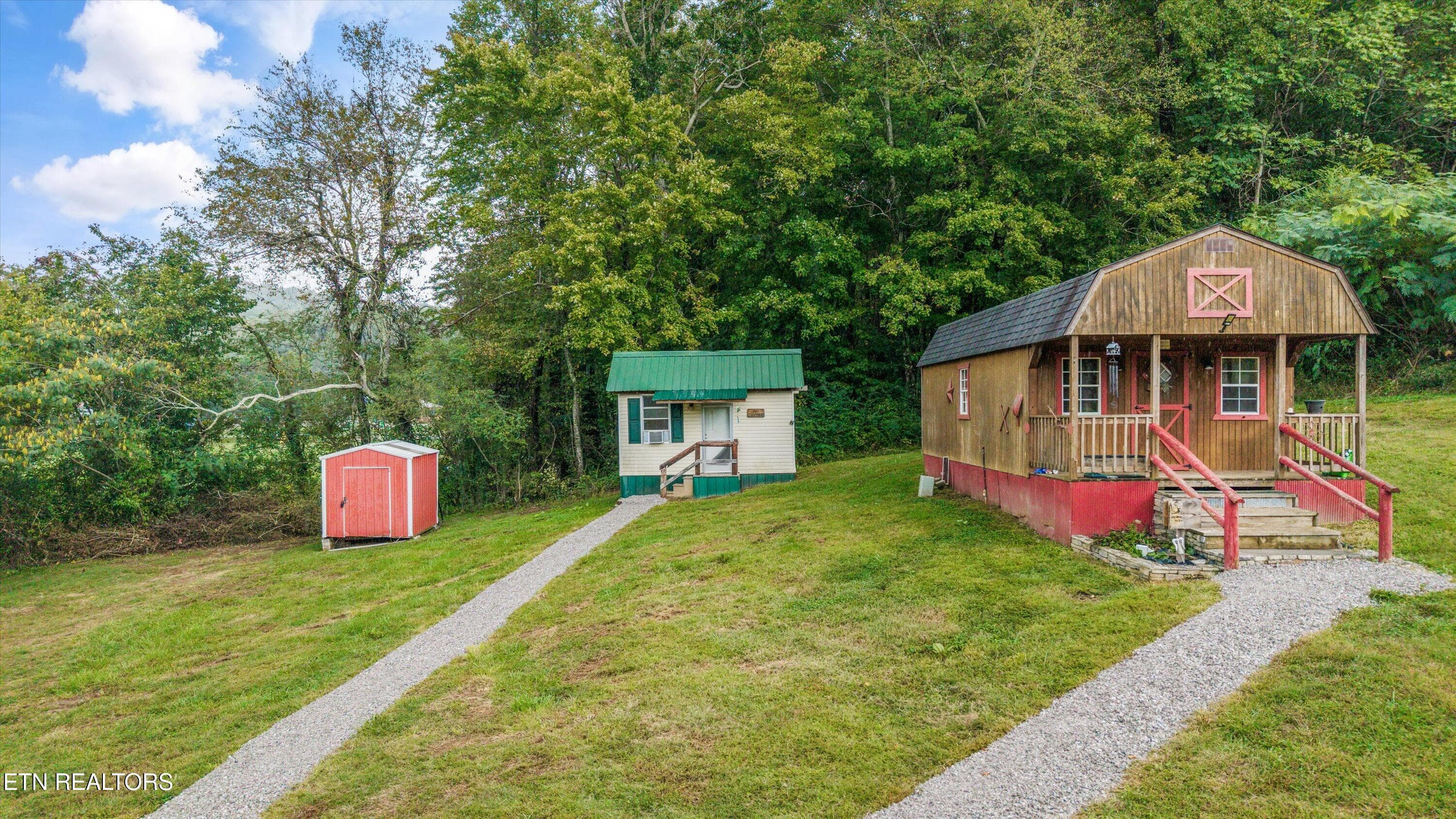 24-5704 Scott Hwy 27 - 5704 Scott Hwy, Robbins, TN 37852