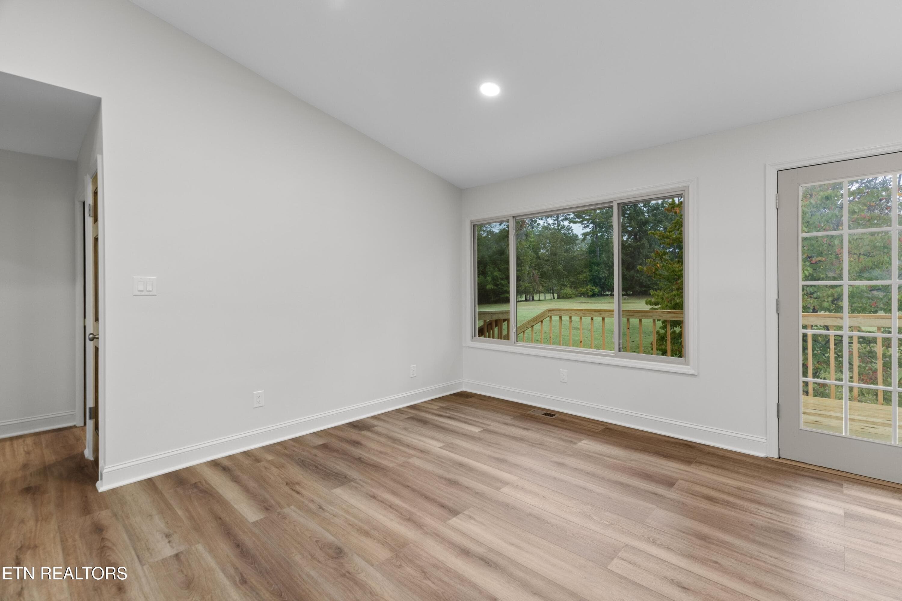012-3320HazelwoodCourt-Baneberry-TN-3789 - 3320 Hazelwood Court, Baneberry, TN 37890