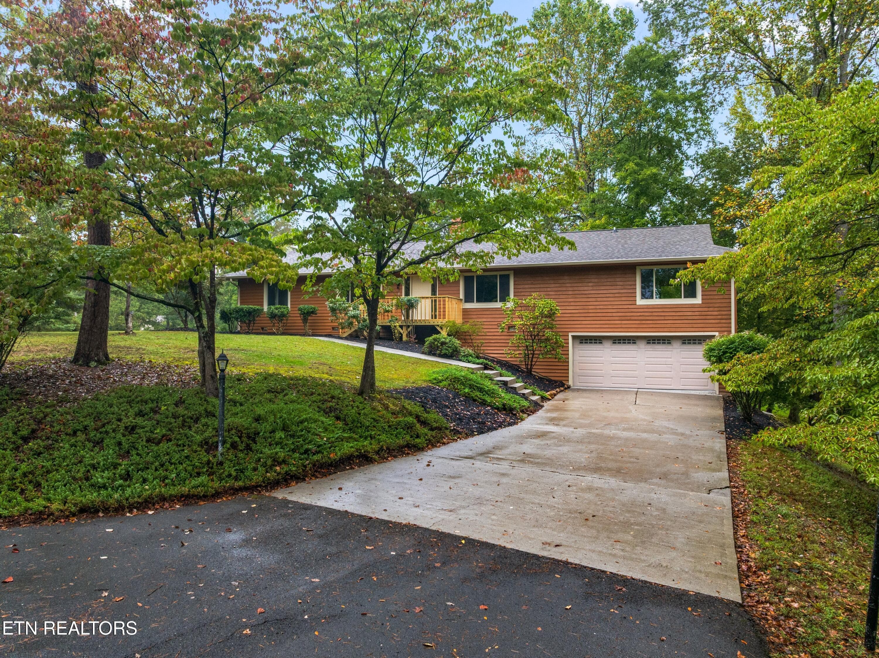 048-3320HazelwoodCourt-Baneberry-TN-3789 - 3320 Hazelwood Court, Baneberry, TN 37890