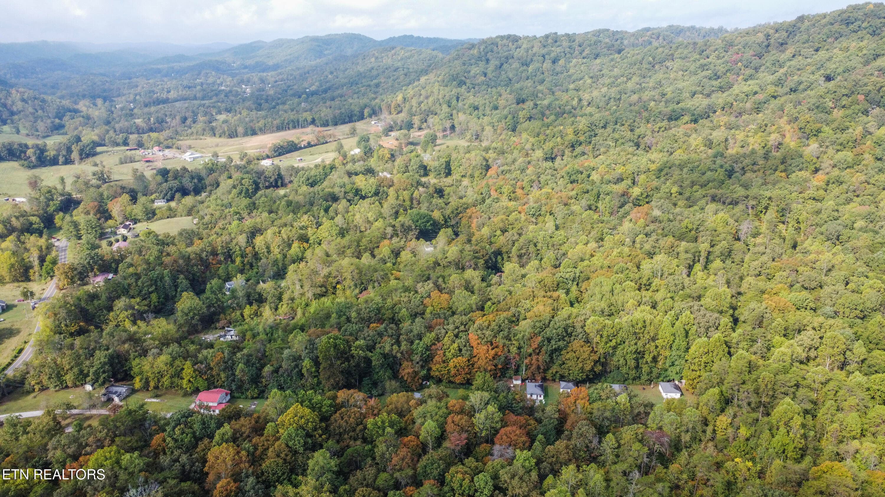drone 11 - 110-145 Wenger Park Lane, Luttrell, TN 37779