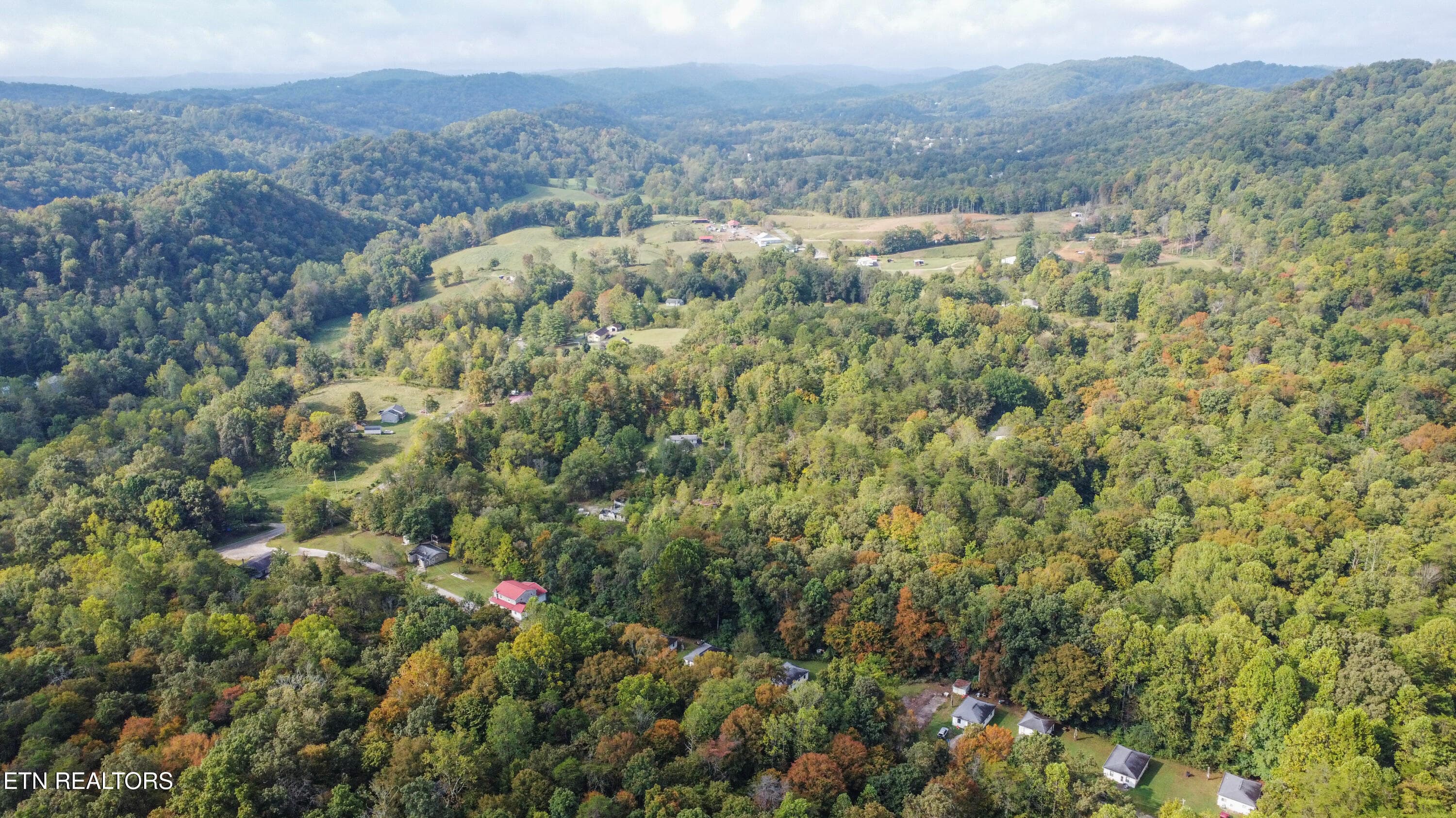 drone 10 - 110-145 Wenger Park Lane, Luttrell, TN 37779