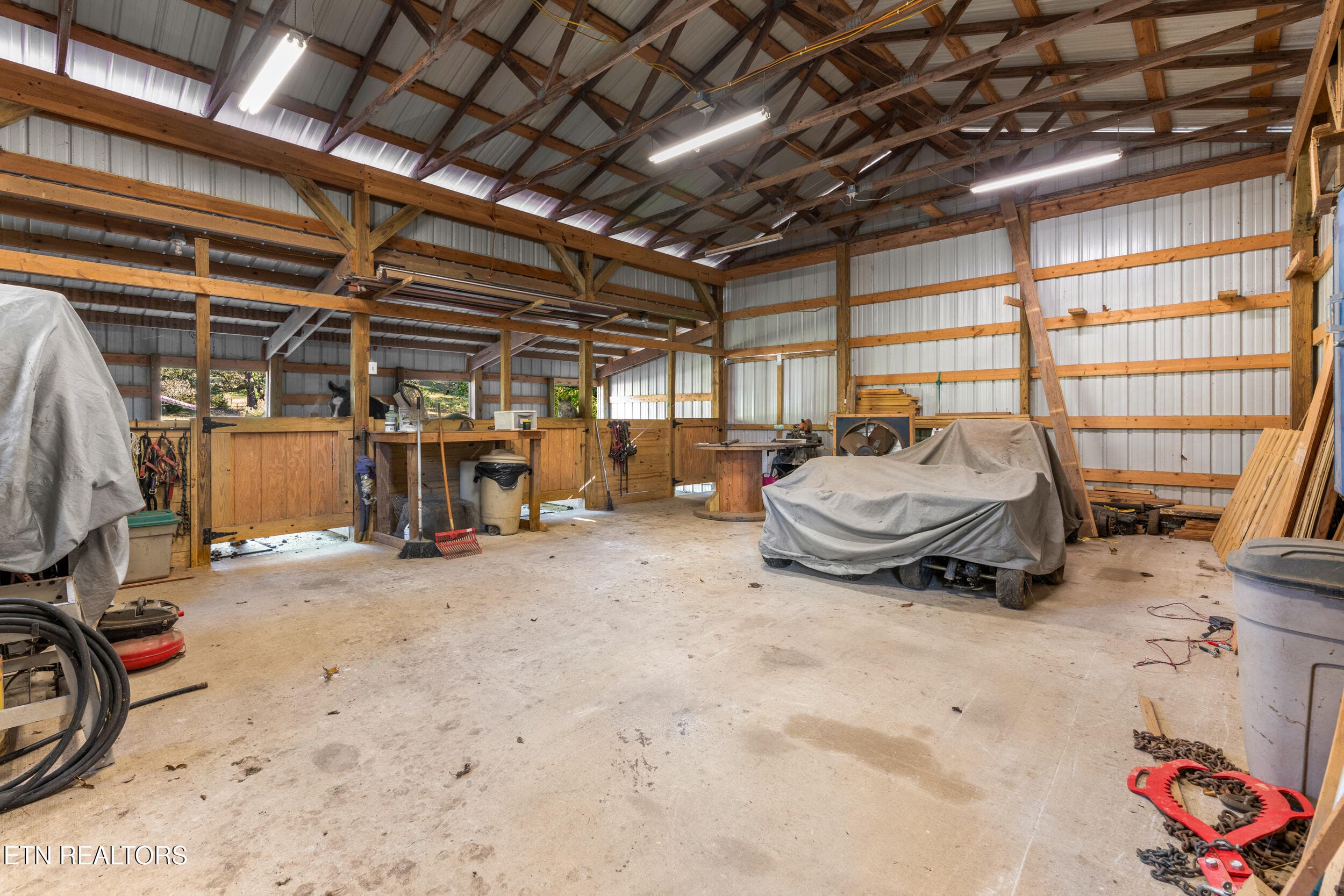 228 pattie gap road-54 - 228 Pattie Gap Rd, Philadelphia, TN 37846, Philadelphia