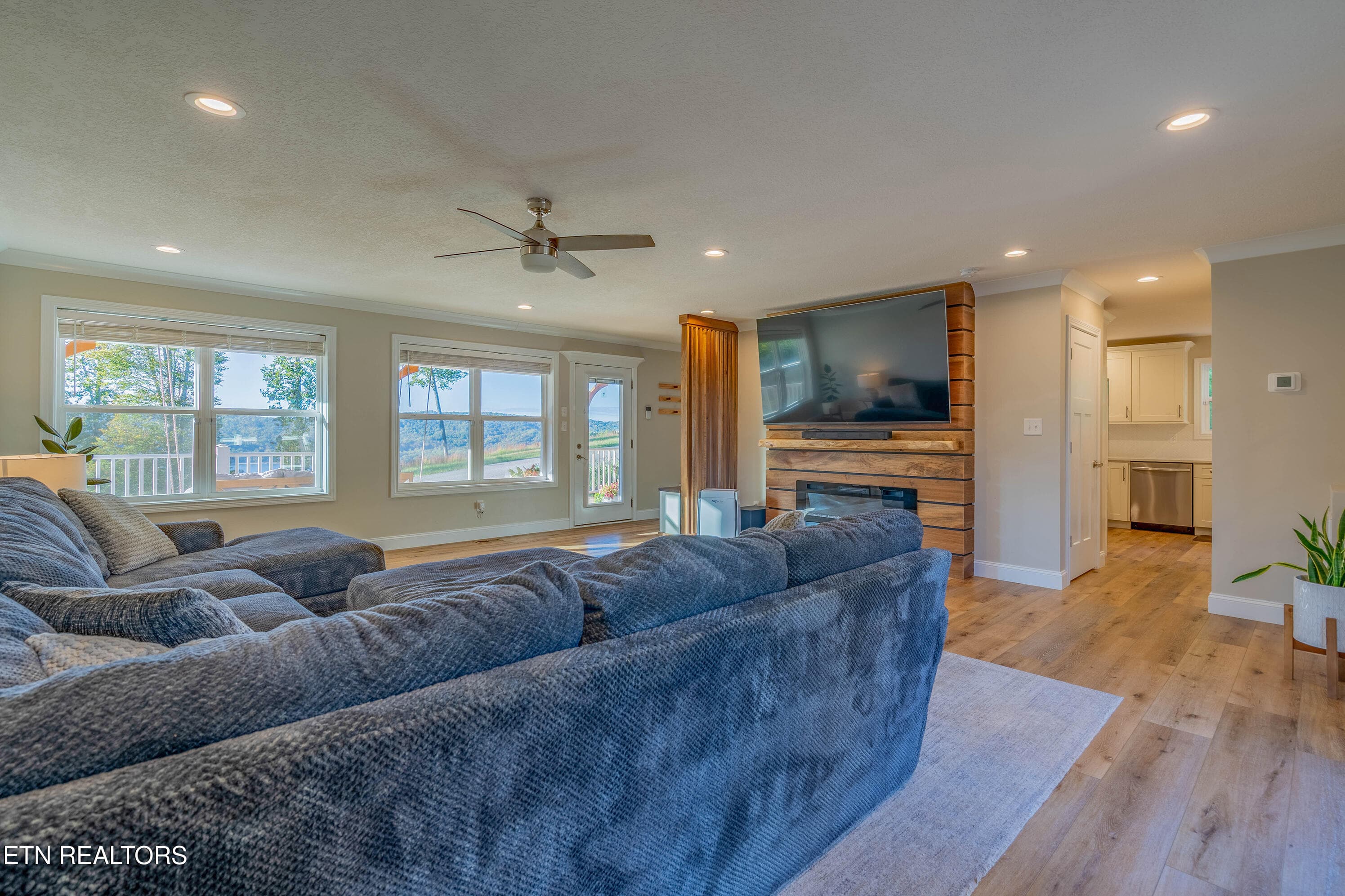 A7307336-HDR - 400 Sunset Blvd, Maynardville, TN 37807