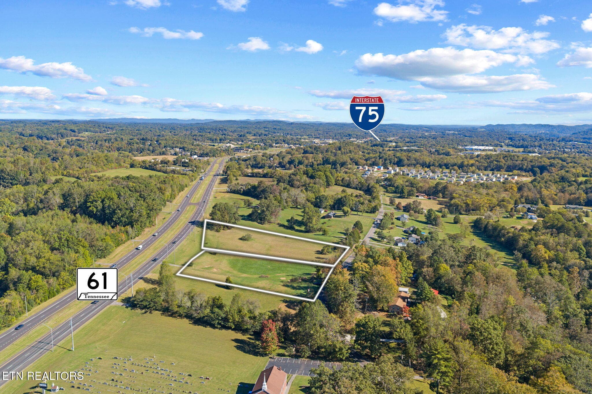 Sinking Springs Rd, Clinton, TN 37716