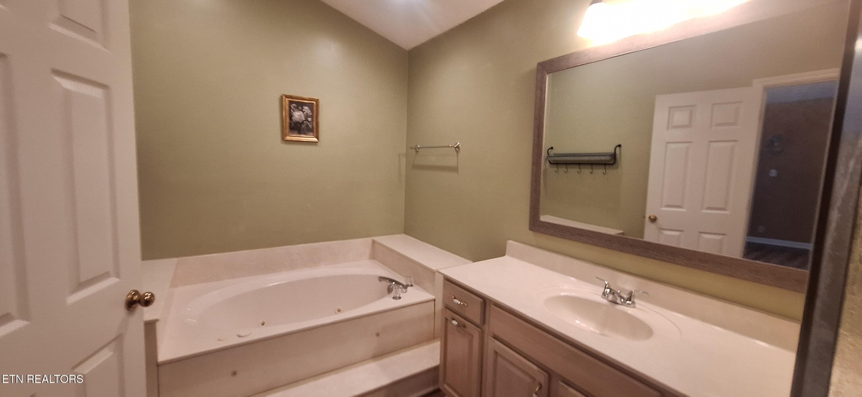 20251017_175631 - 7905 Whitcomb Rd, Powell, TN 37849