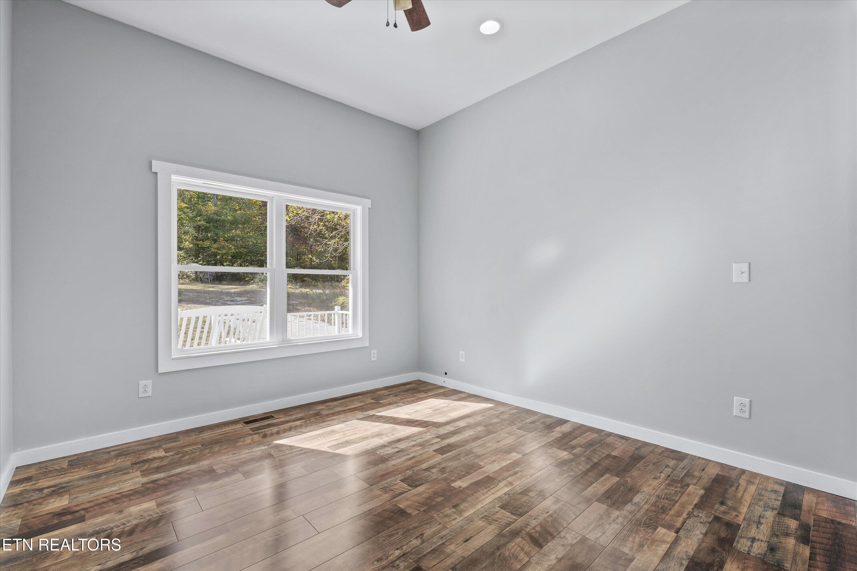 26-620 E Norris Point Rd-24 - 620 E Norris Point Rd, LaFollette, TN 37766