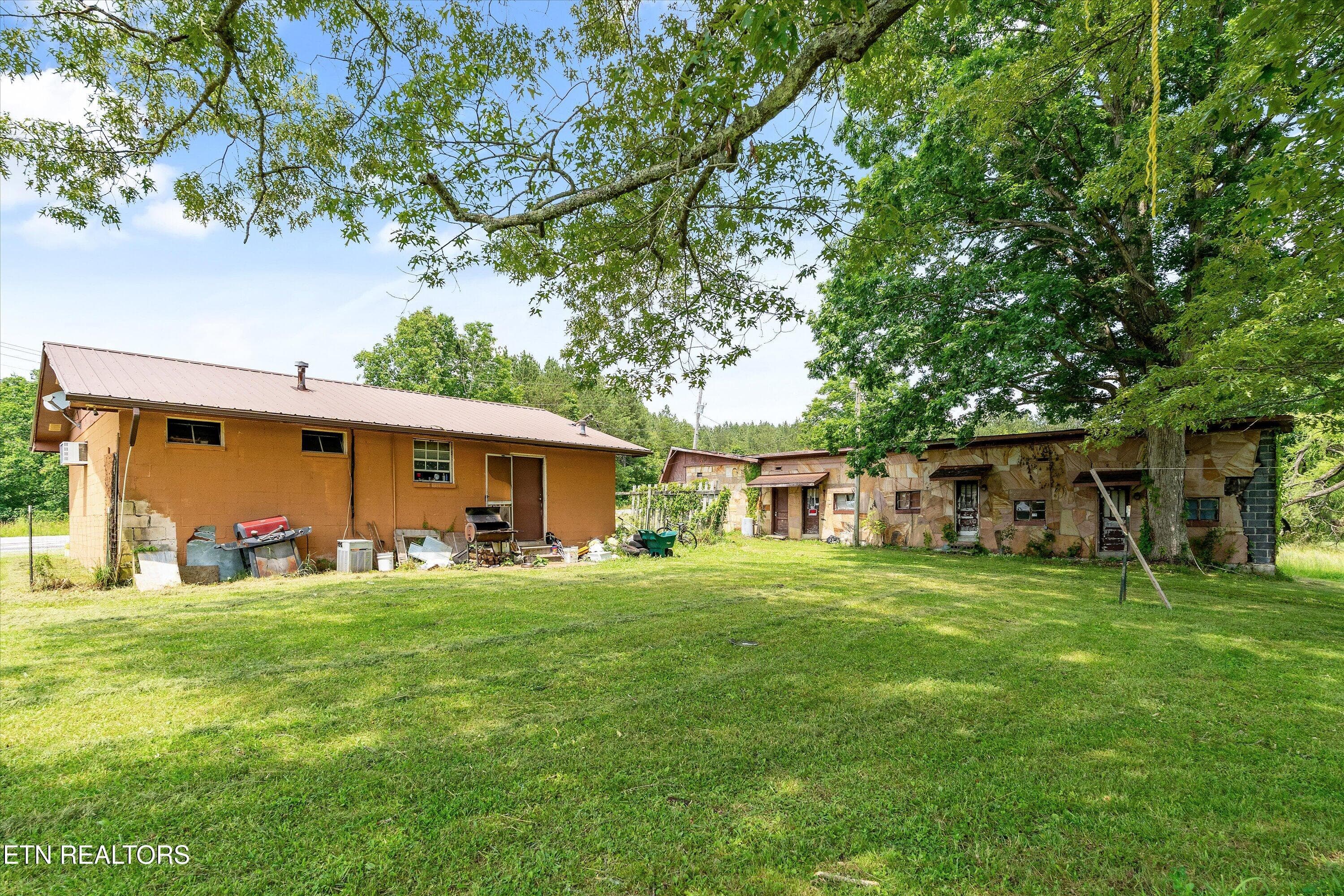 Over 1-Acre Lot - 9476 Morgan County Hwy, Sunbright, TN 37872