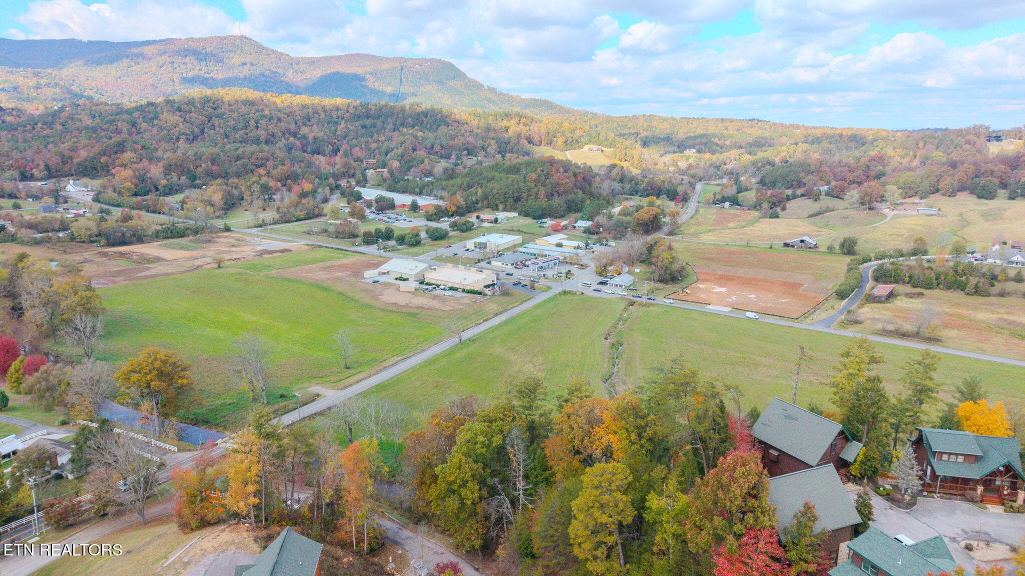 11-web-or-mls-DJI_20251031135525_0336_D - Lot 5 Mountain Lodge Way, Sevierville, TN 37862