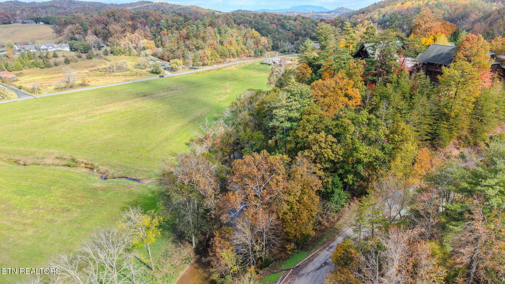 4-web-or-mls-DJI_20251031135351_0332_D - Lot 5 Mountain Lodge Way, Sevierville, TN 37862