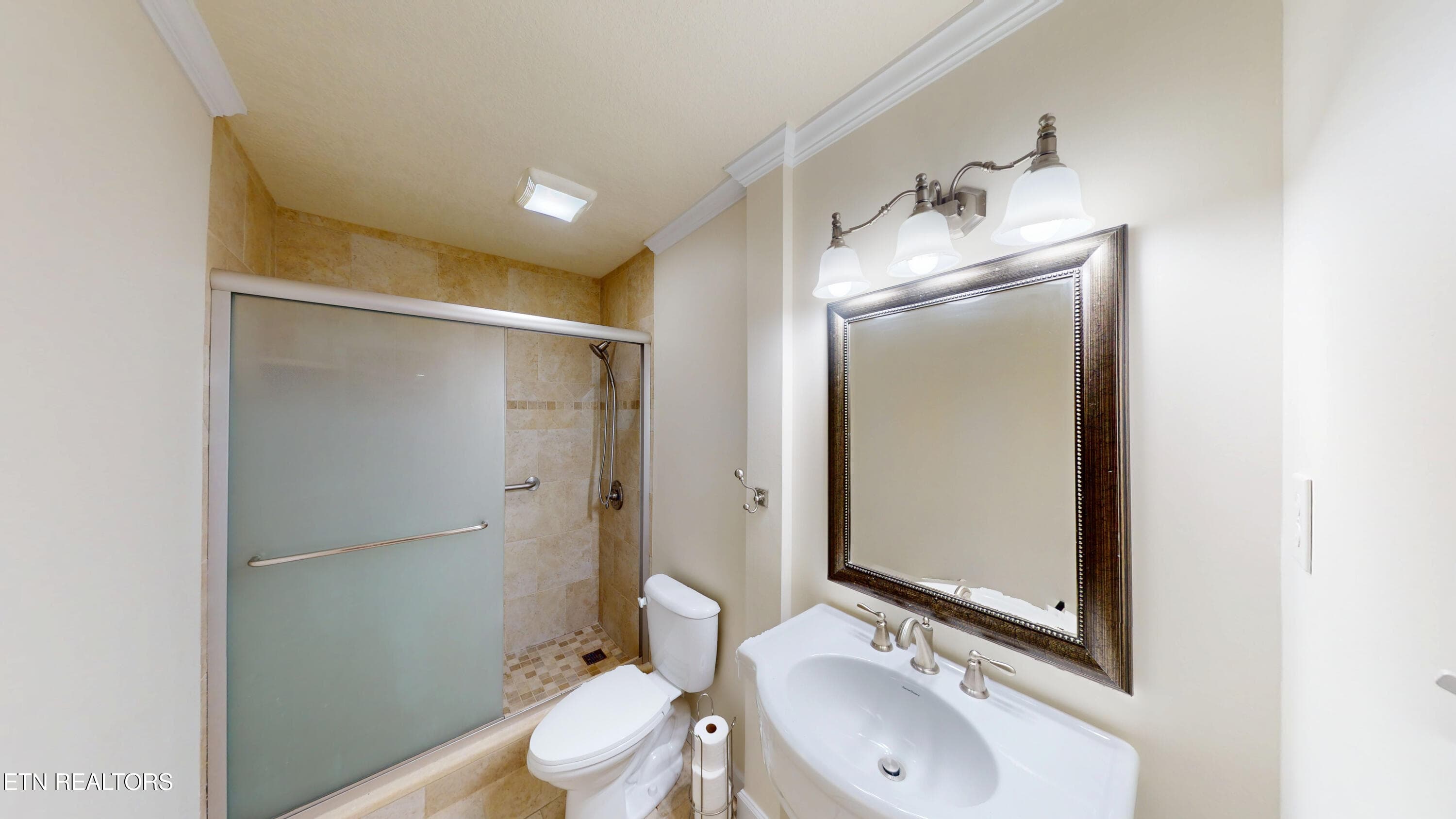 13-Bathroom 1 - 1414 Continental Drive 302, Chattanooga, TN 37405, Chattanooga