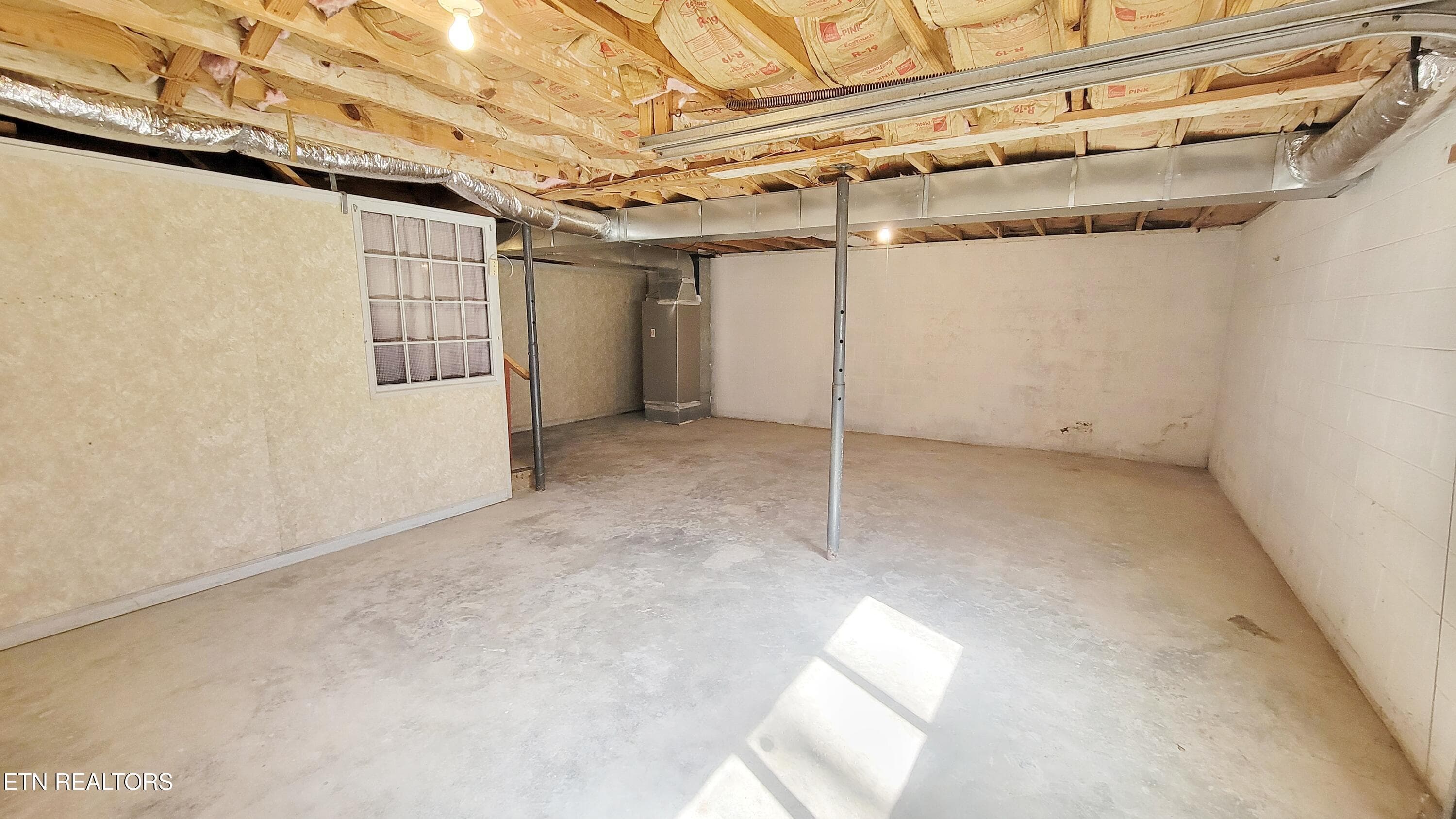 BASEMENT RIGHT - 35 McDonald Rd, Midway, TN 37809