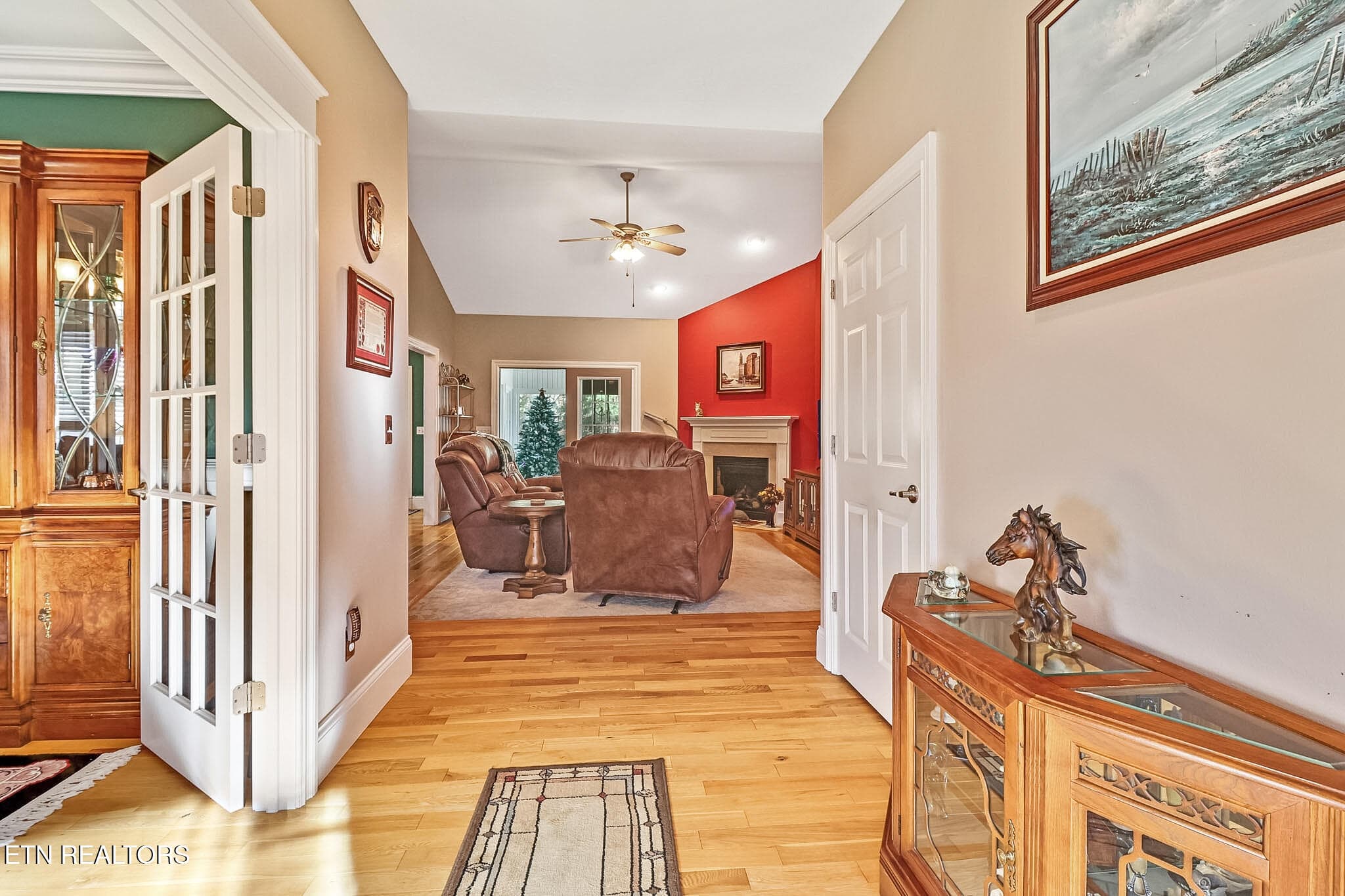 DINING TO LEFT - FAMILY ROOM AHEAD - 105 Kings Down Drive, Fairfield Glade, TN 38558