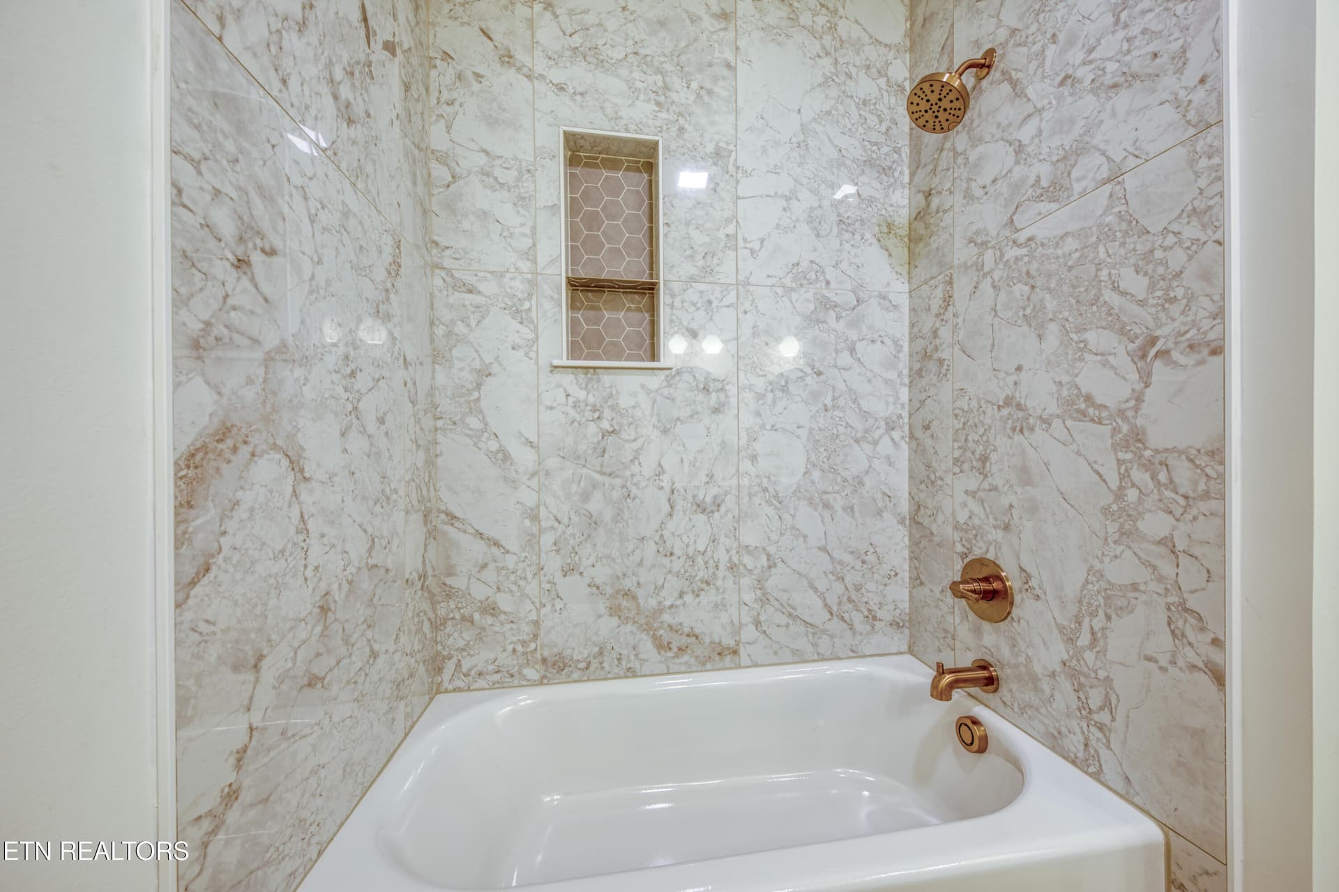 Second Bathroom - 180 Huckleberry Hollow, Kingston, TN 37763