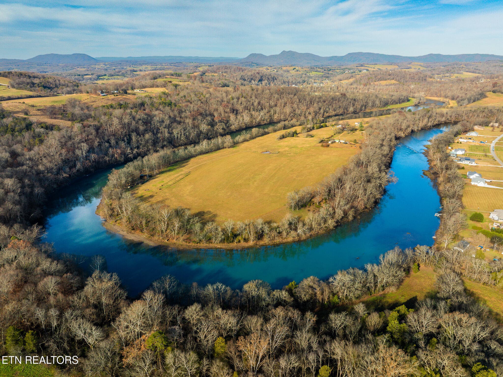 598 Horse Shoe Bend Rd - 598 Horse Shoe Bend Rd, Blaine, TN 37709