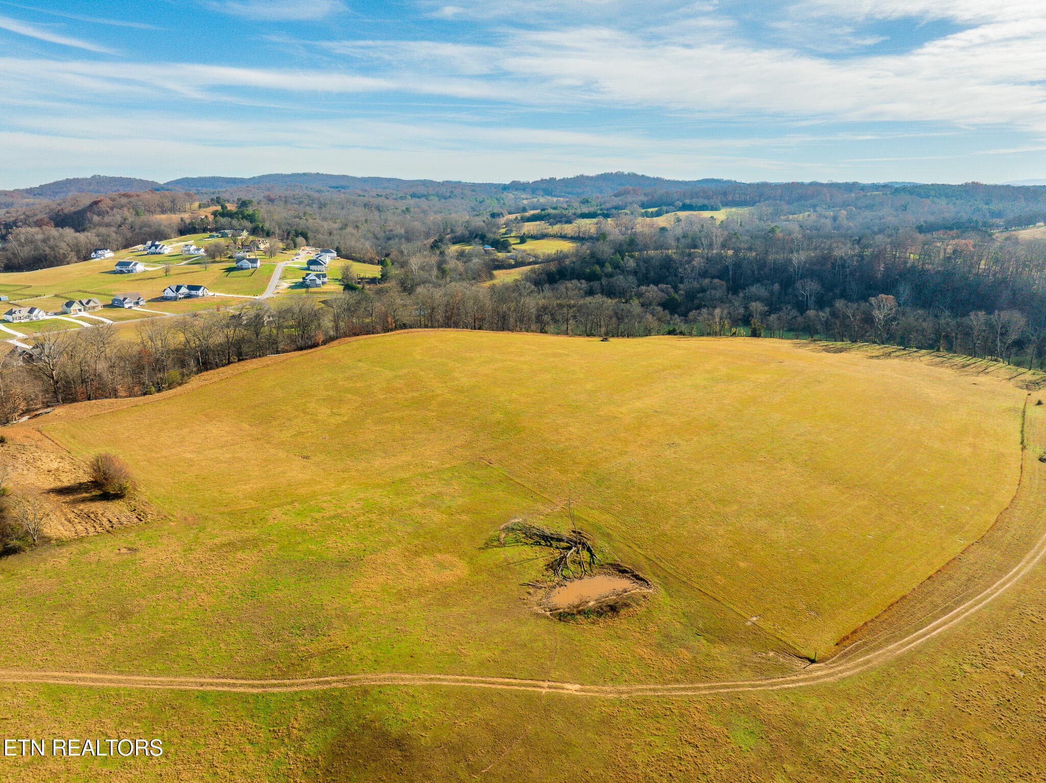 598 Horse Shoe Bend Rd - 598 Horse Shoe Bend Rd, Blaine, TN 37709