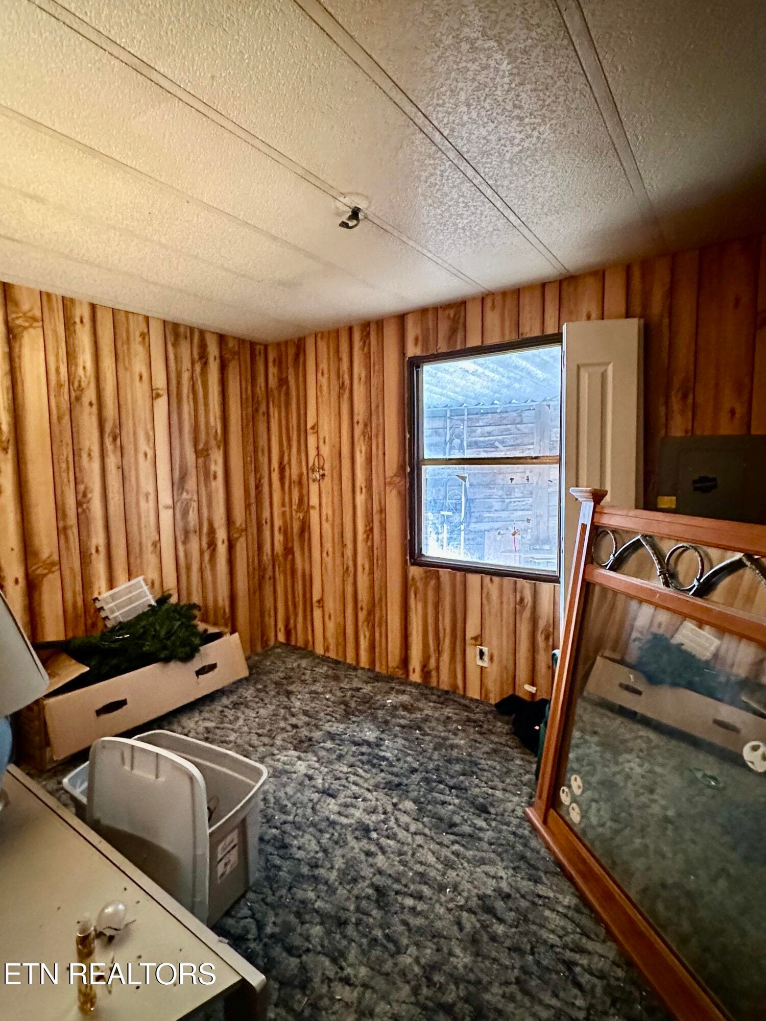 IMG_2741 - 1500 Coal Hill Rd, Sunbright, TN 37872
