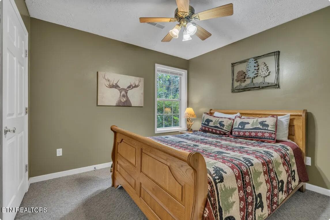 Screenshot 2025-11-21 at 11-49-14 Red Oa - 1815 Maranohe Way Way, Sevierville, TN 37862