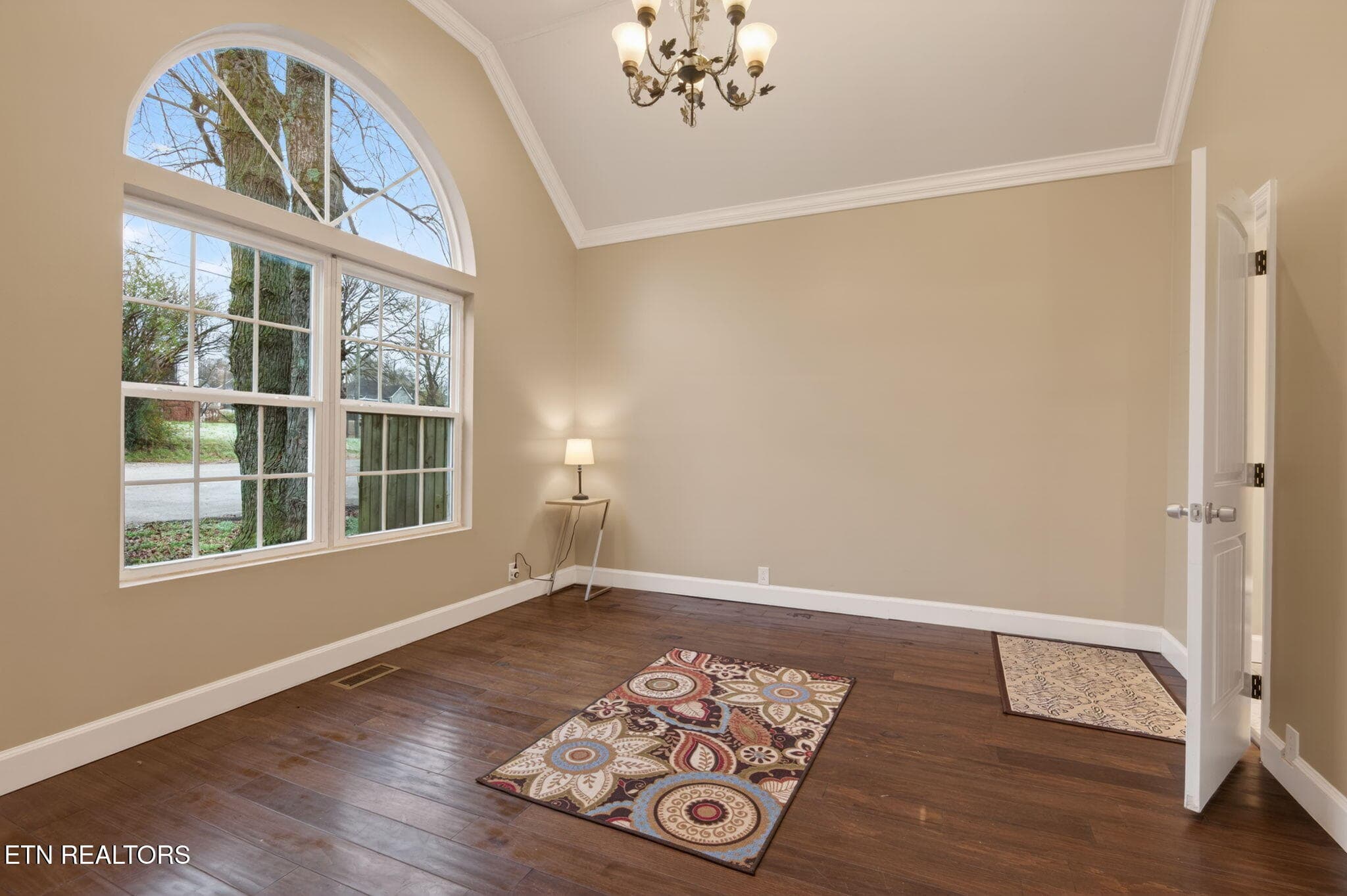 3-web-or-mls-1337 Brookside-3620 - 1337 Brookside Ave, Knoxville, TN 37921, Knoxville