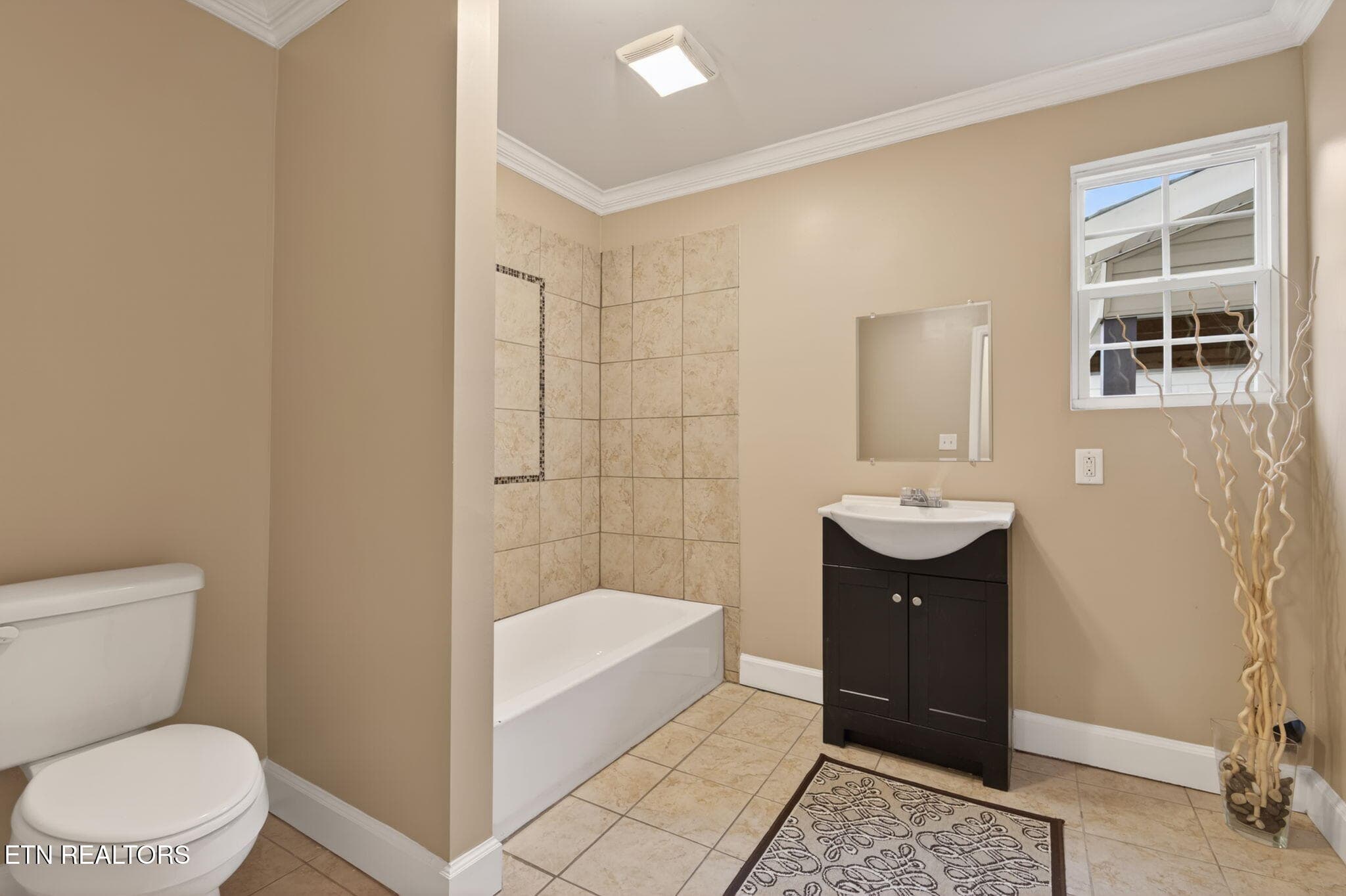 6-web-or-mls-1337 Brookside-3629 - 1337 Brookside Ave, Knoxville, TN 37921, Knoxville