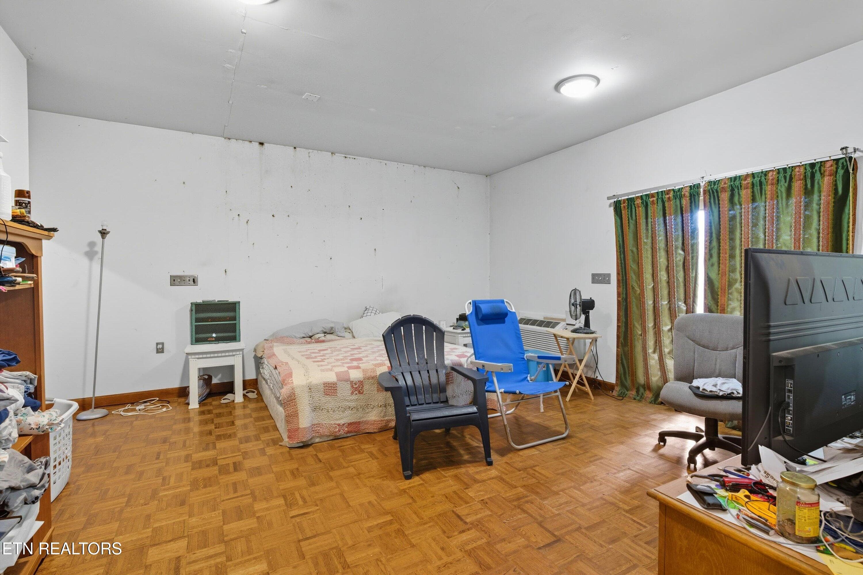 50-605 S Lake Dr-50 - 605 S Lake Drive A, Oneida, TN 37841