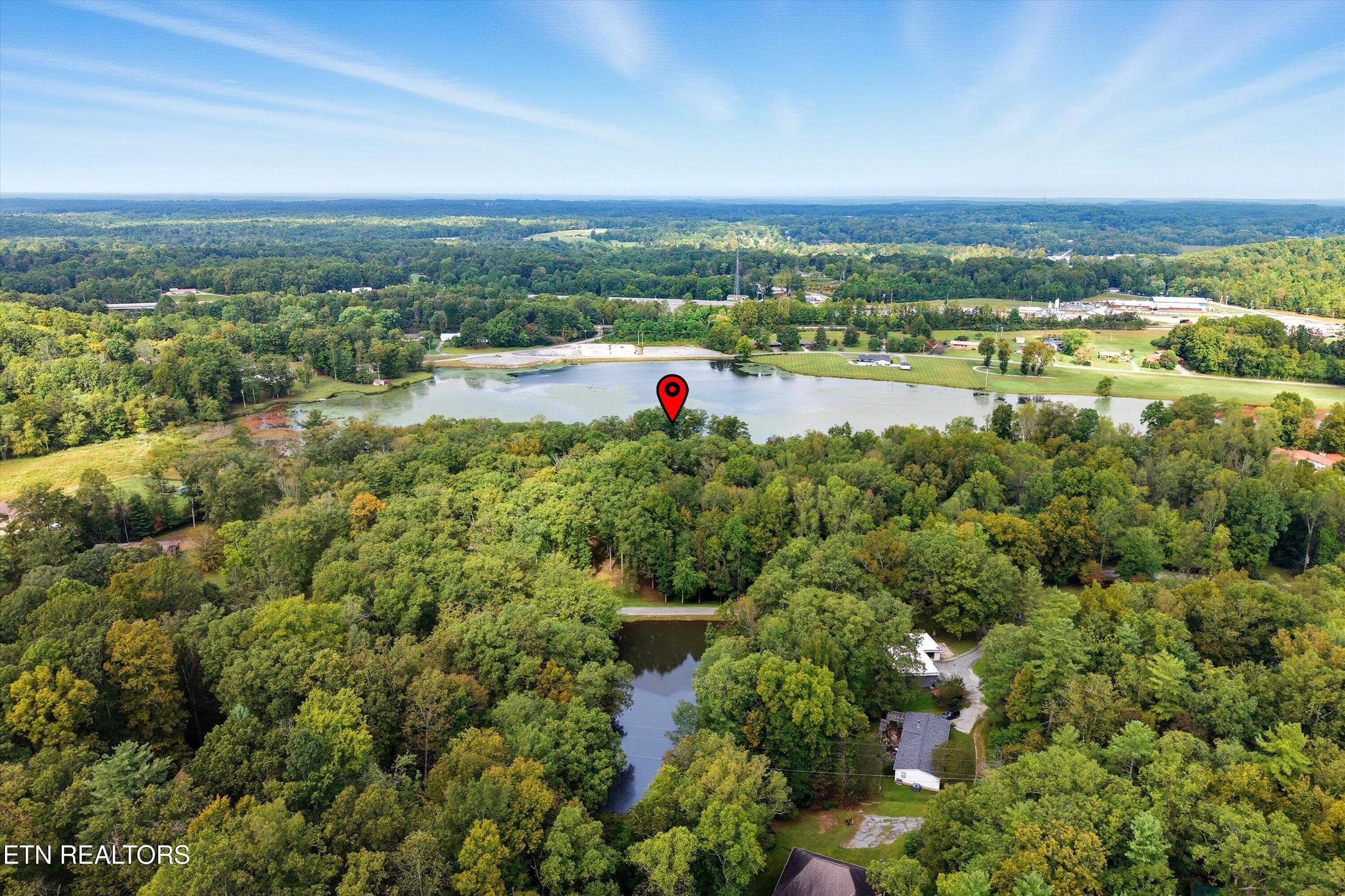 83-605 S Lake Dr-83 - 605 S Lake Drive A, Oneida, TN 37841