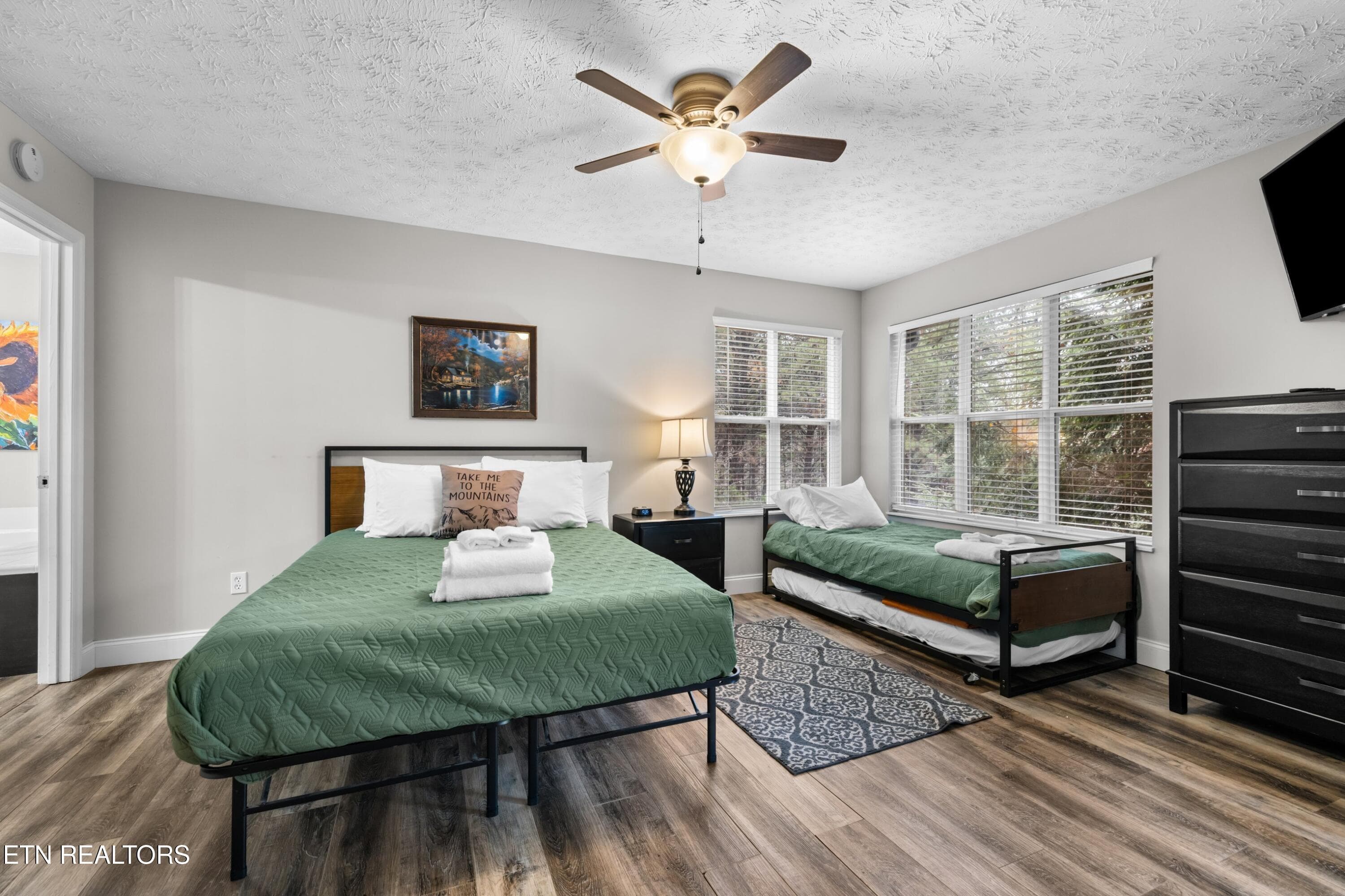 013-550SassafrasTrail-Sevierville-TN-378 - 550 Sassafras Tr, Pigeon Forge, TN 37876