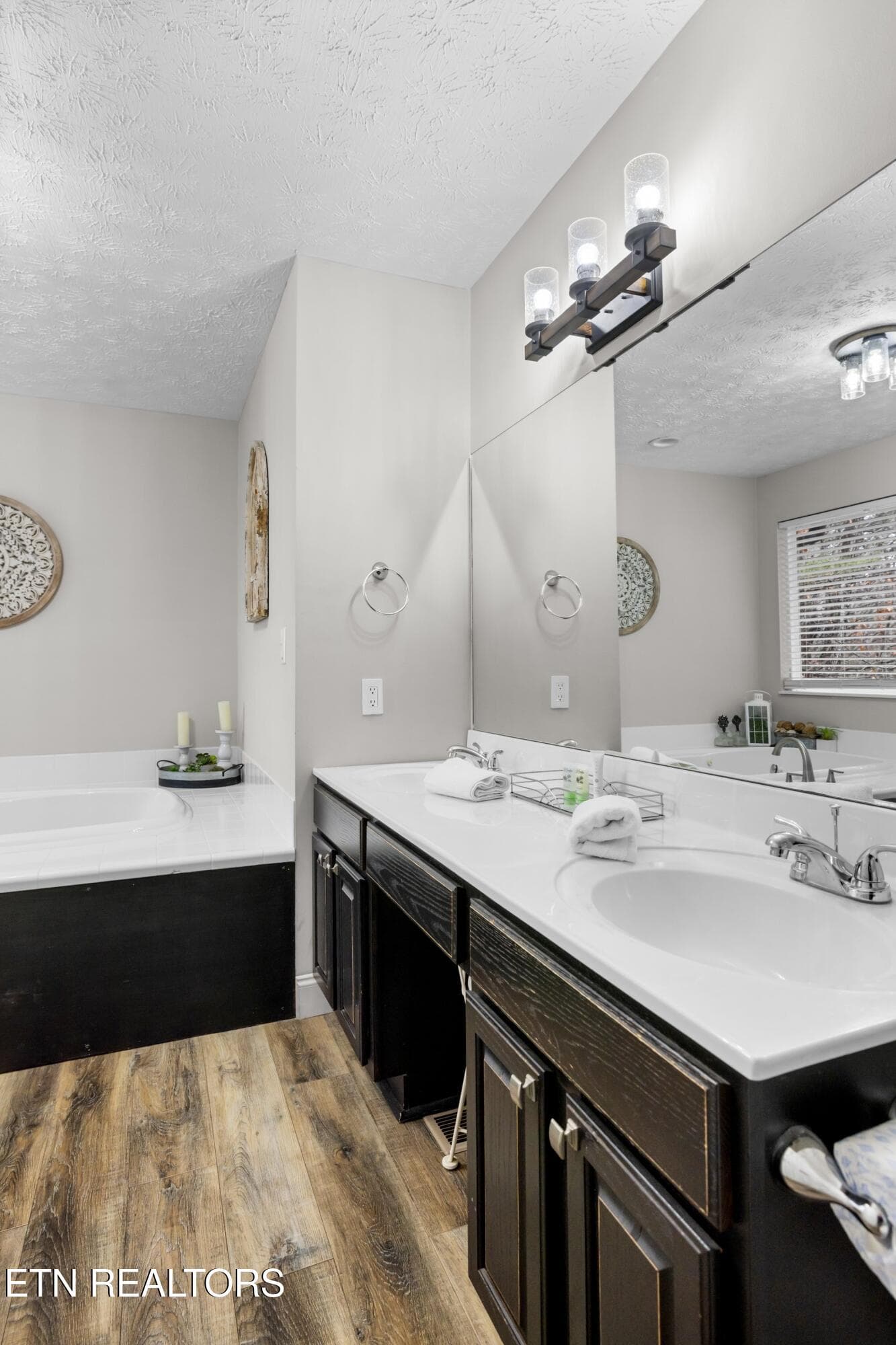 025-550SassafrasTrail-Sevierville-TN-378 - 550 Sassafras Tr, Pigeon Forge, TN 37876