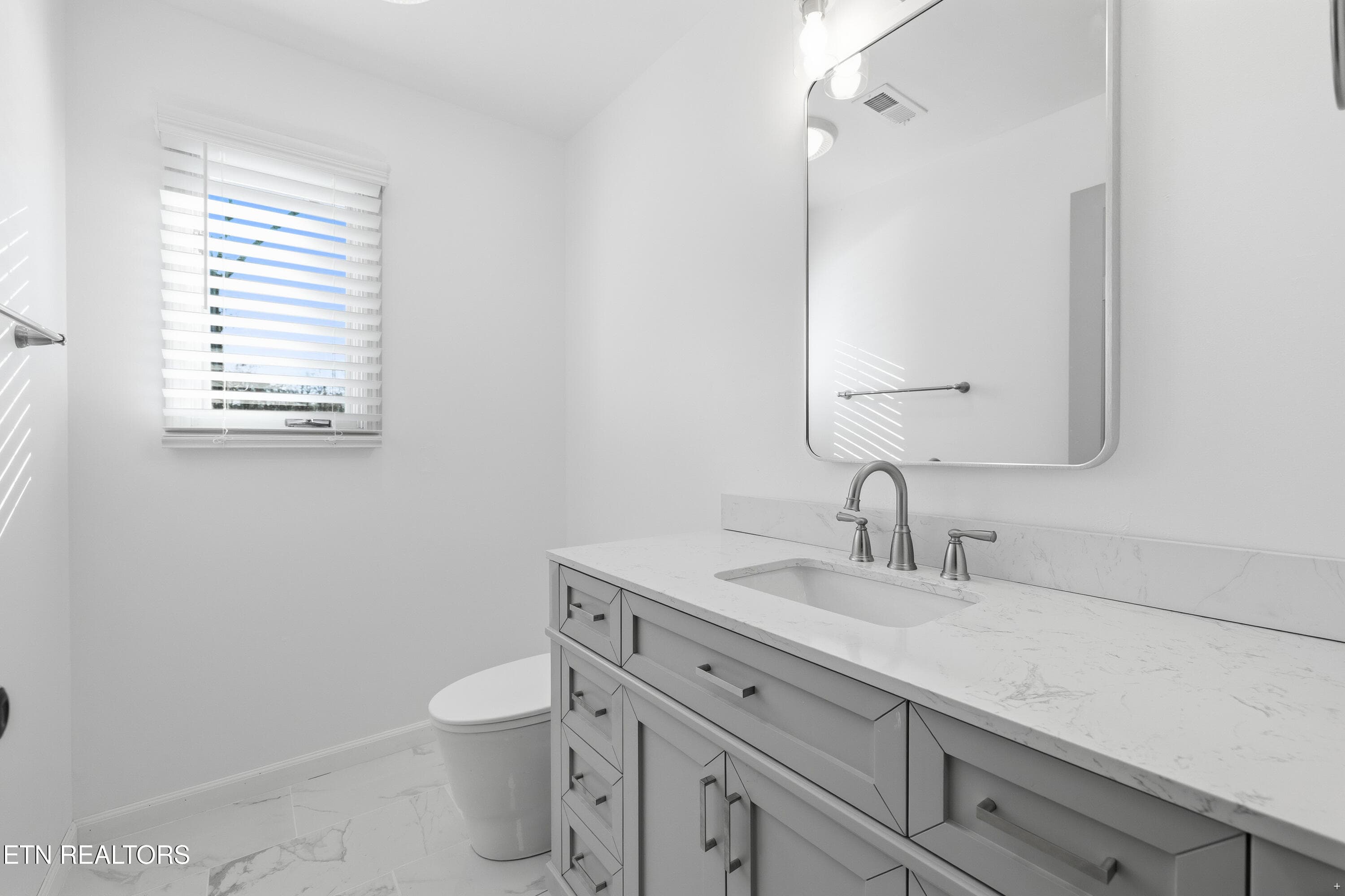 BATHROOM - 8002 Jackson Bend Rd, Lenoir City, TN 37772