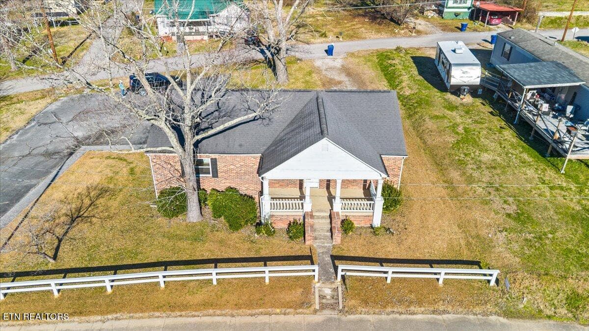 34-5th St - 1171 5Th St, Jellico, TN 37762