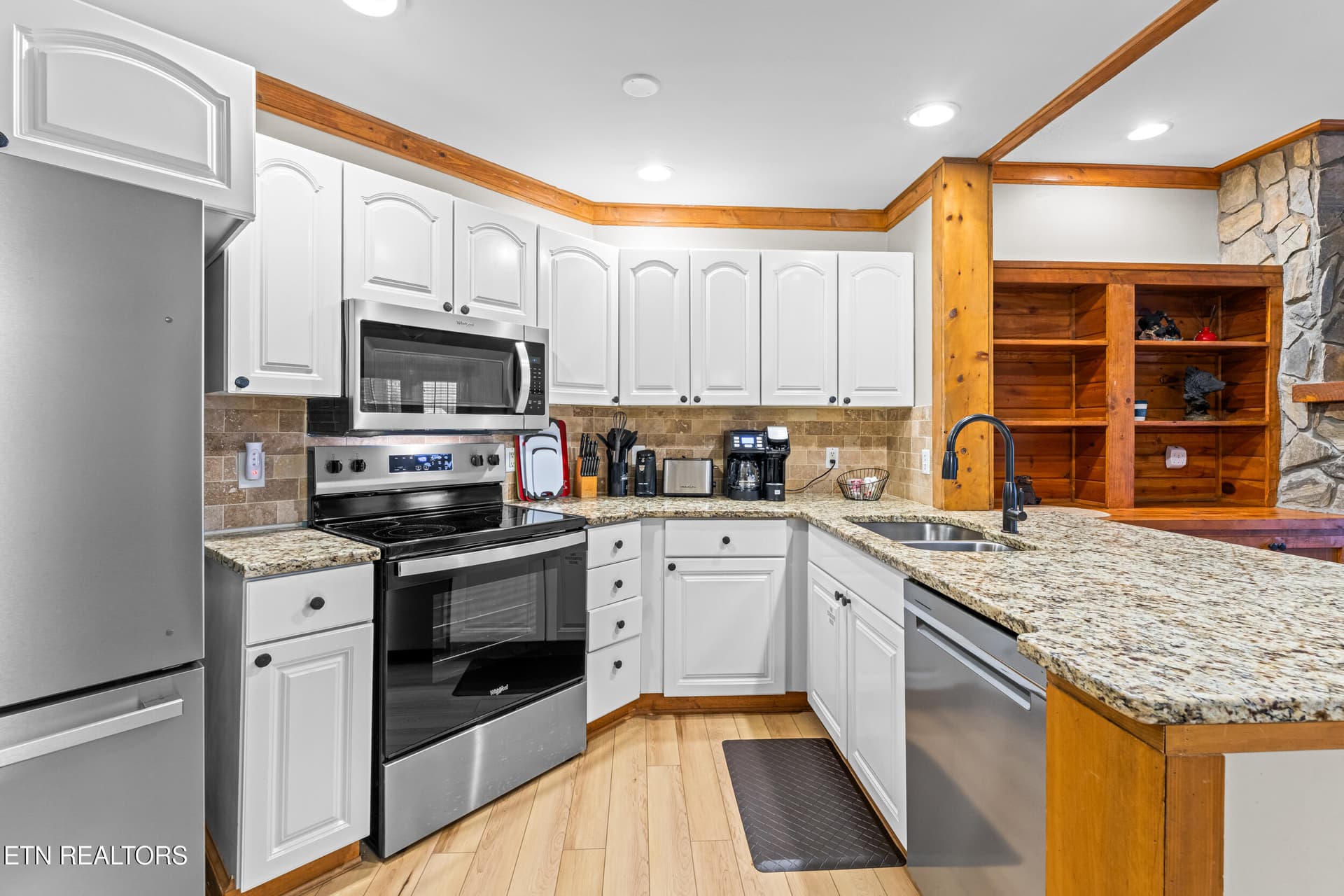 206 forrest loop way_15-6 - 206 Forrest Loop Way 15, Gatlinburg, TN 37738