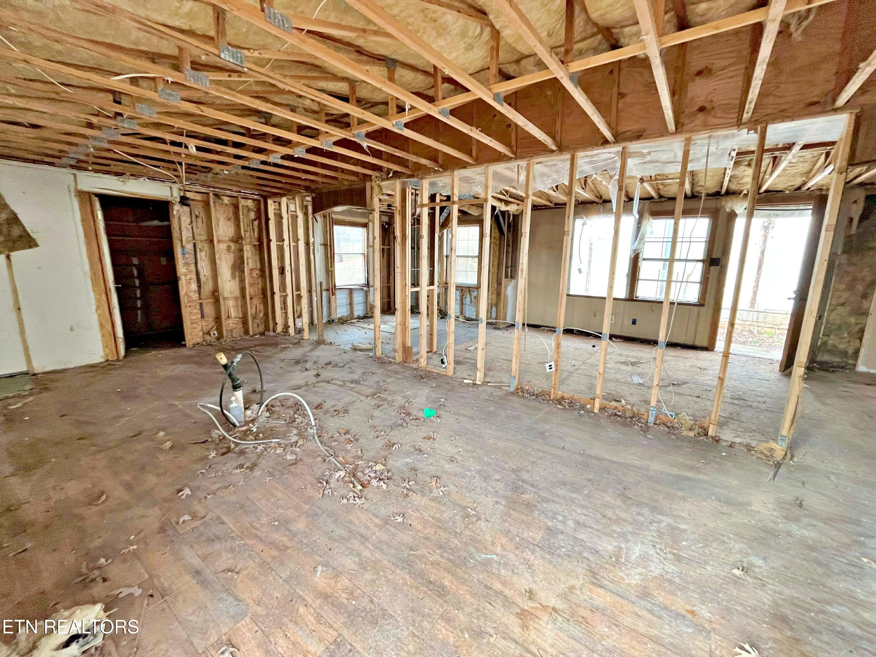 234ac47c-3e4a-4a4f-a4d0-dd127d54dc70 - 114 Pinecrest Drive, Loudon, TN 37774