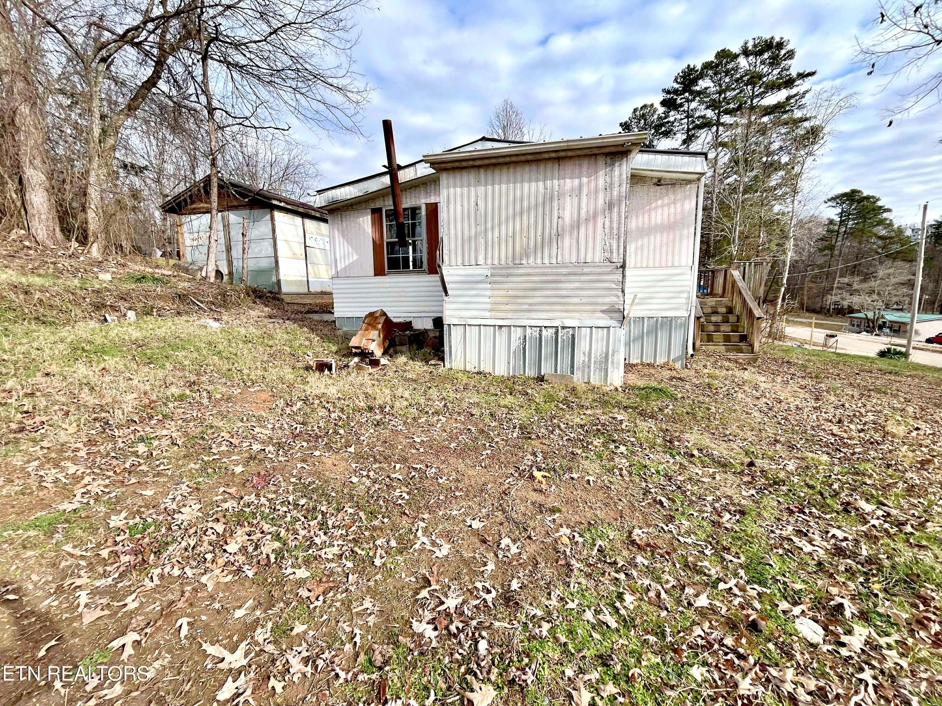 df9398ed-a59c-4da4-b52e-c698c66e5bb4 - 114 Pinecrest Drive, Loudon, TN 37774