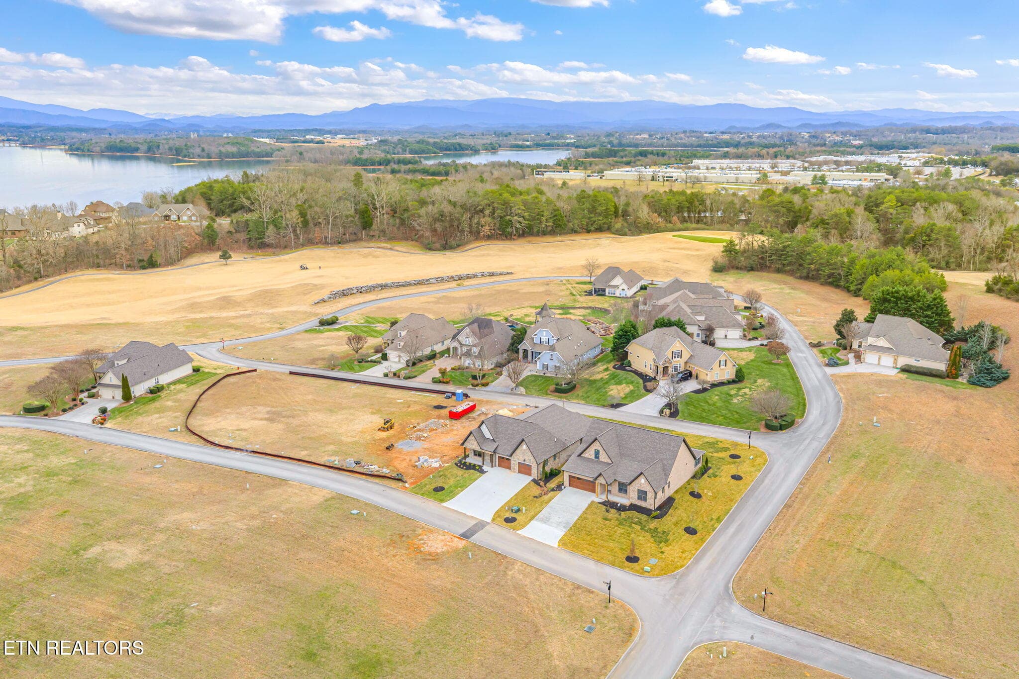 49-web-or-mls-204 Goldcrest Drive-49 - 204 Goldcrest Drive, Vonore, TN 37885