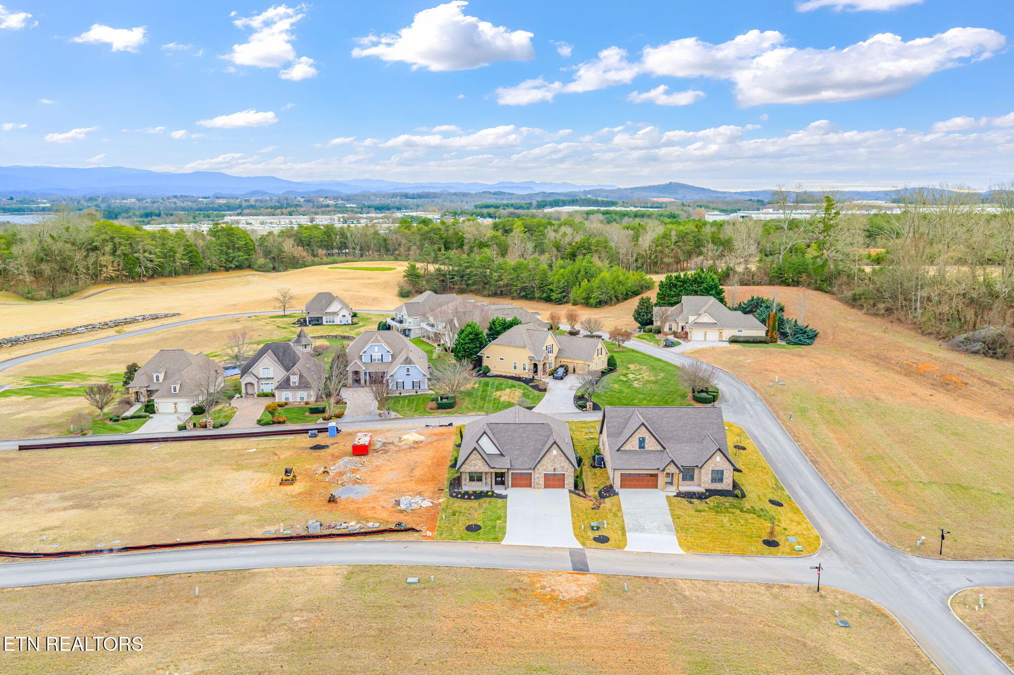 48-web-or-mls-204 Goldcrest Drive-48 - 204 Goldcrest Drive, Vonore, TN 37885