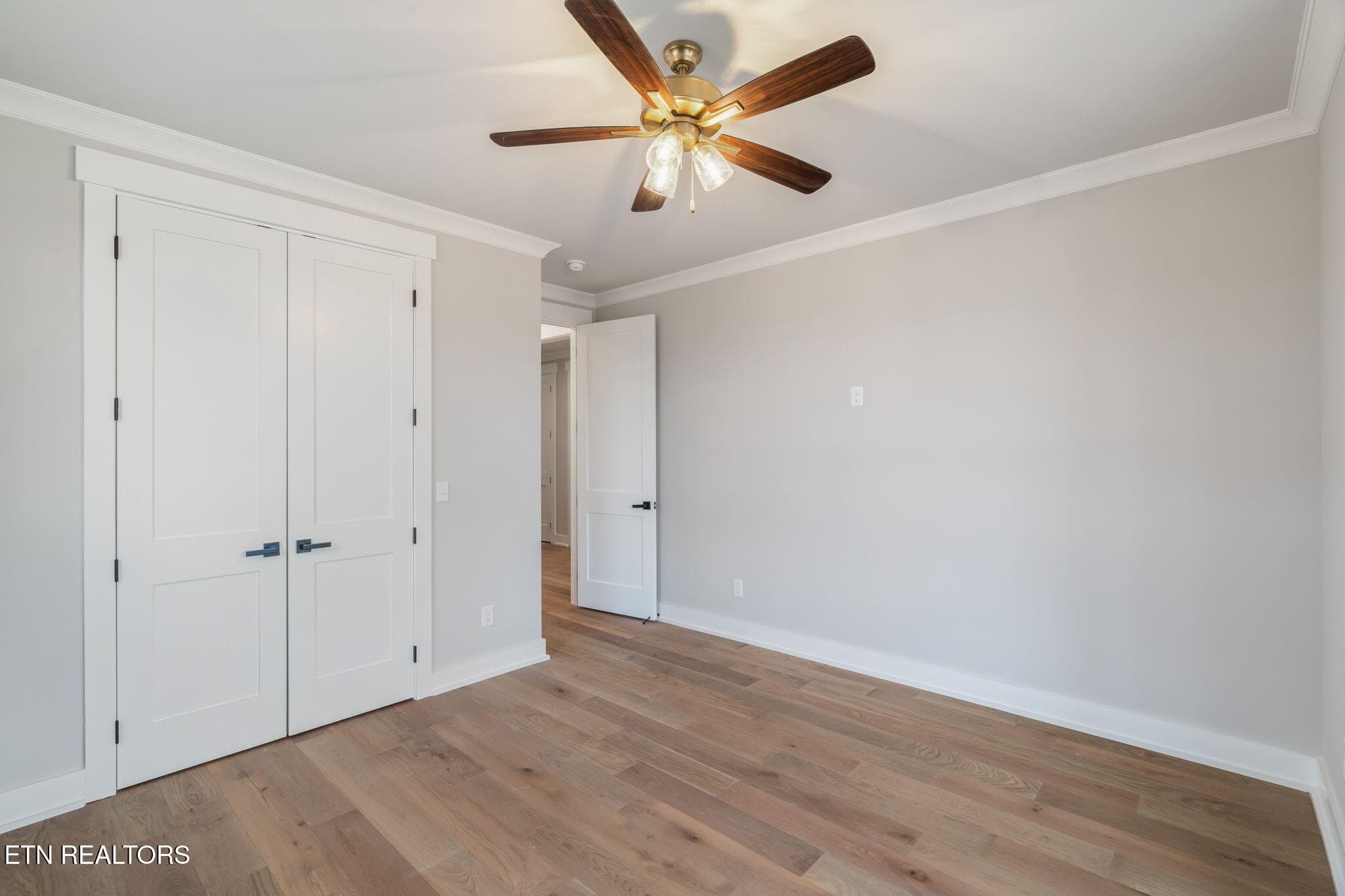 Guest Room - 204 Goldcrest Drive, Vonore, TN 37885