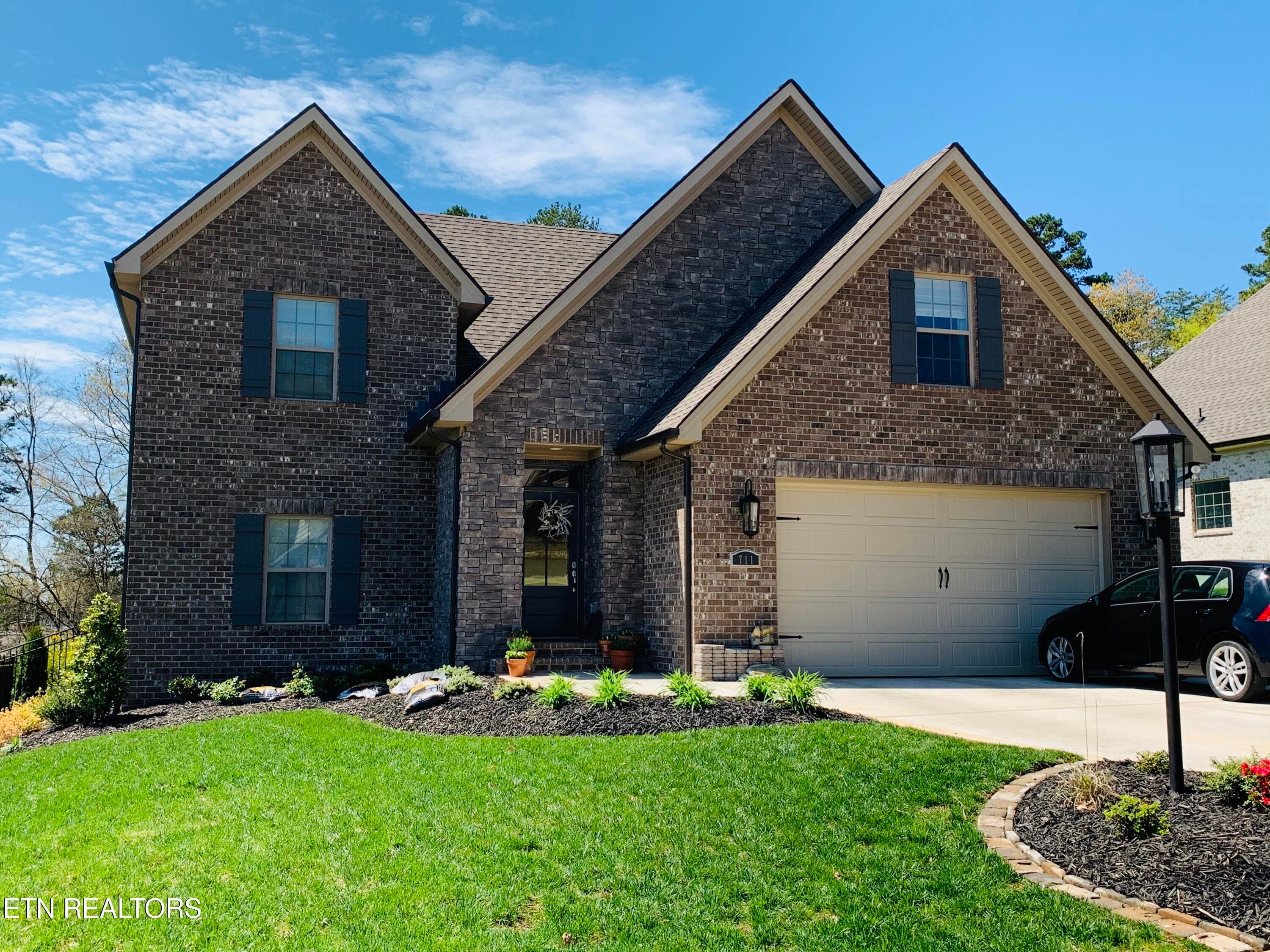 Similar House - 8861 Dancing Bear Lane, Knoxville, TN 37923, Knoxville